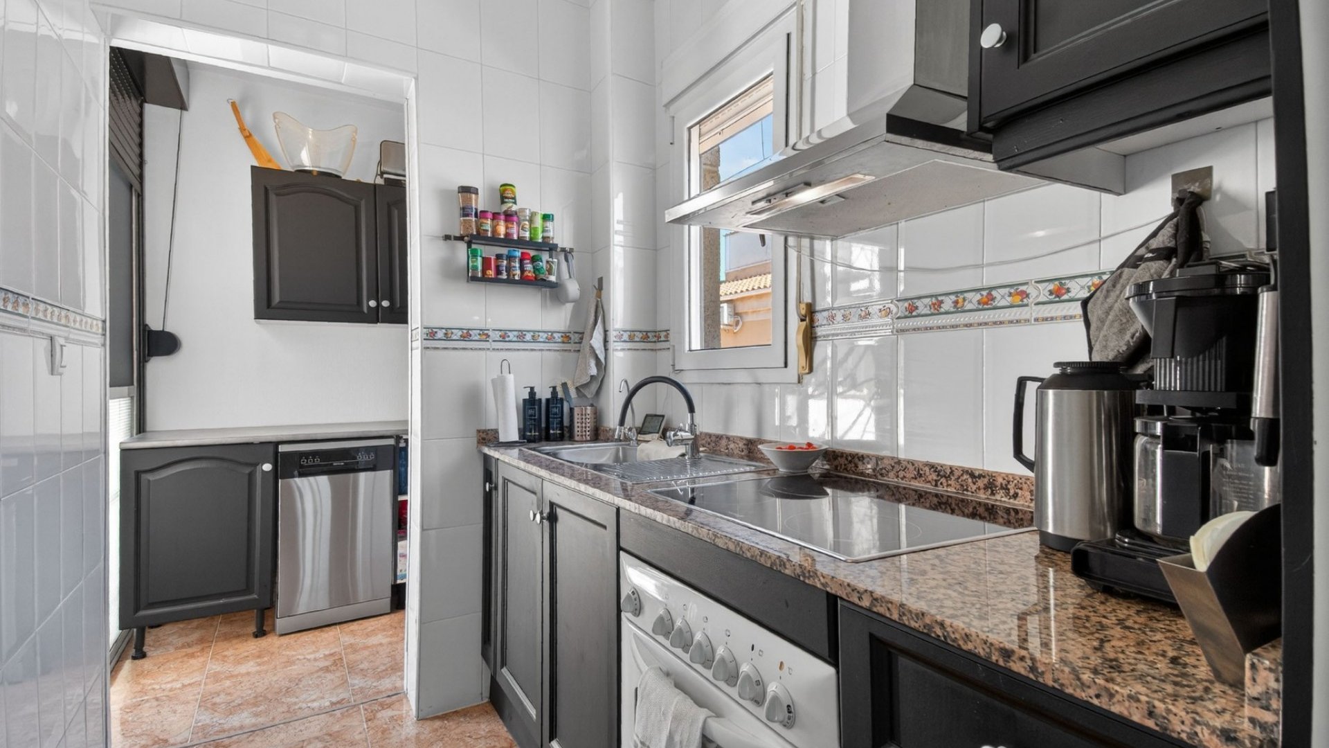 Resale - Apartments -
Torrevieja - Aguas Nuevas