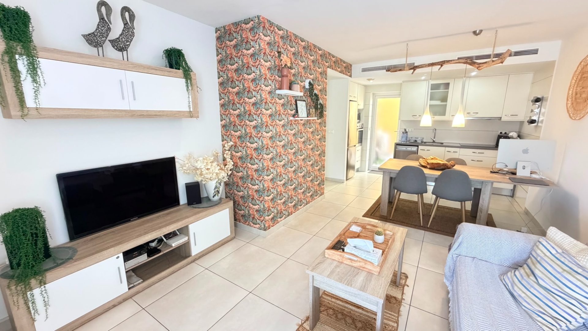 Resale - Apartments -
Torrevieja - Aguas Nuevas
