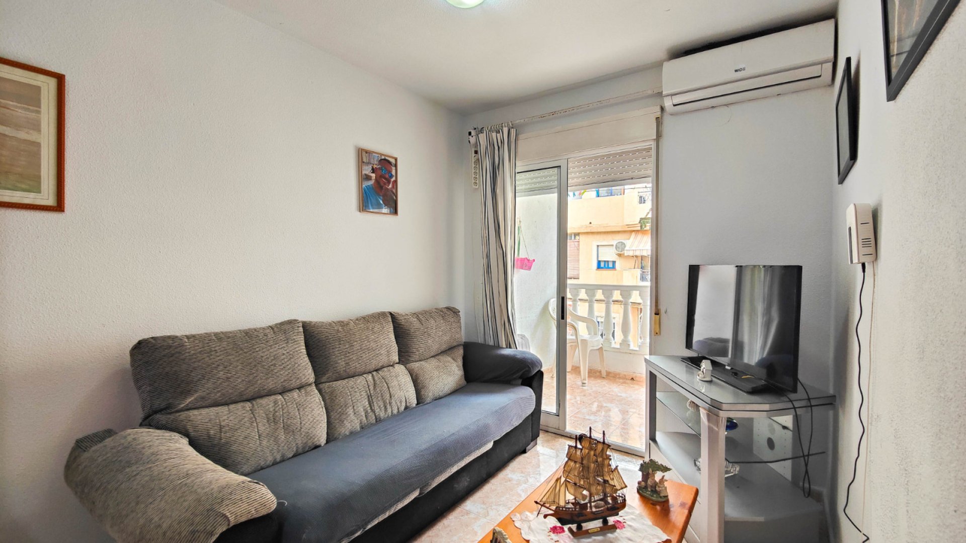 Resale - Apartments -
Torrevieja - Antonio Machado