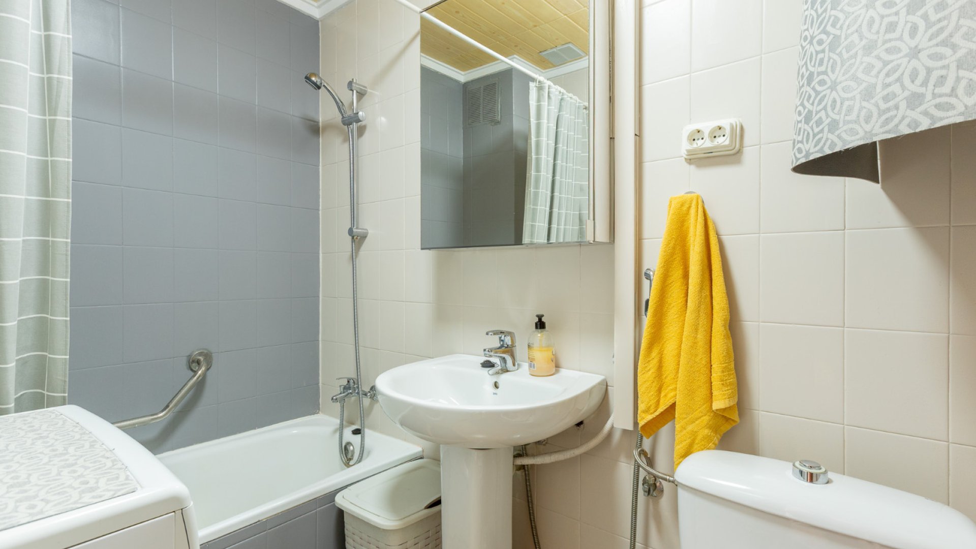 Resale - Apartments -
Torrevieja - Cabo Cervera
