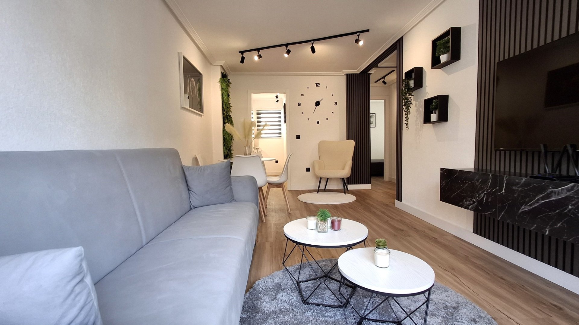 Resale - Apartments -
Torrevieja - Cala del palangre