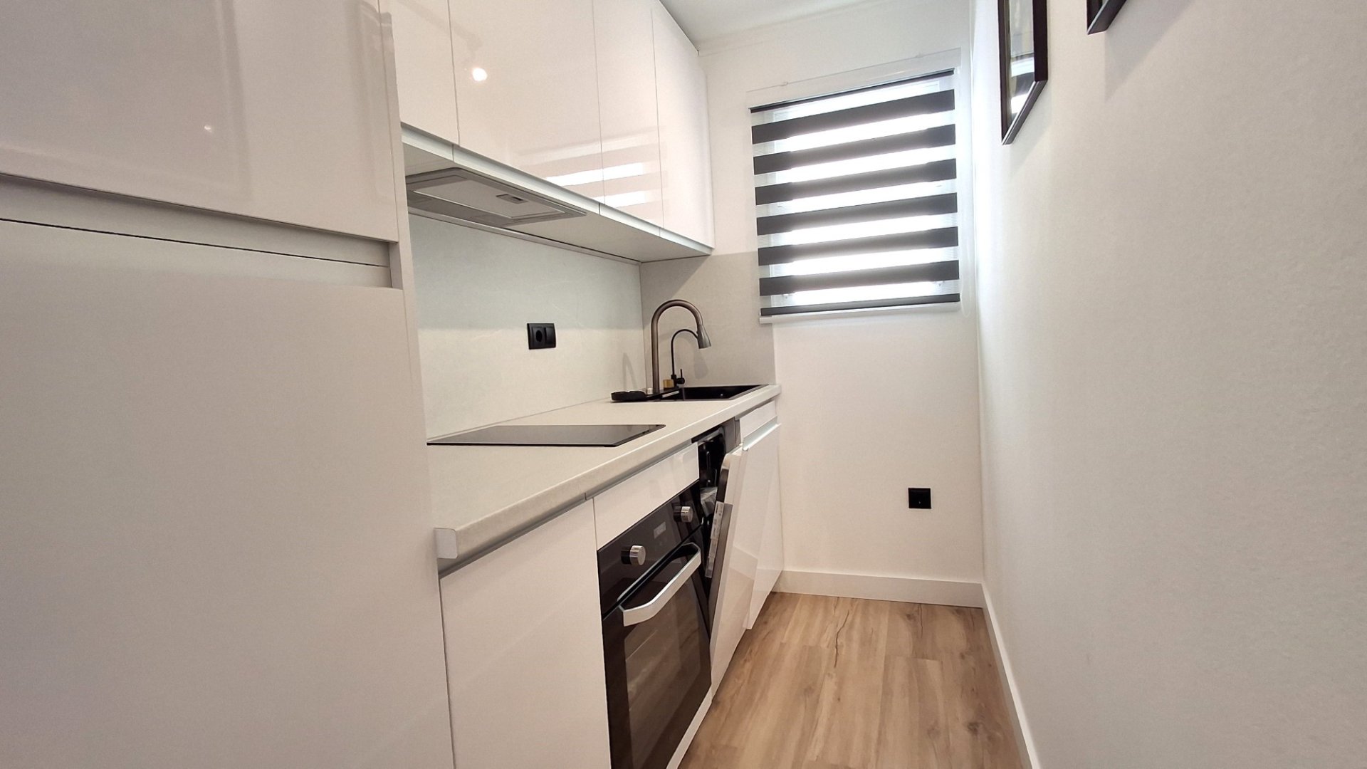 Resale - Apartments -
Torrevieja - Cala del palangre