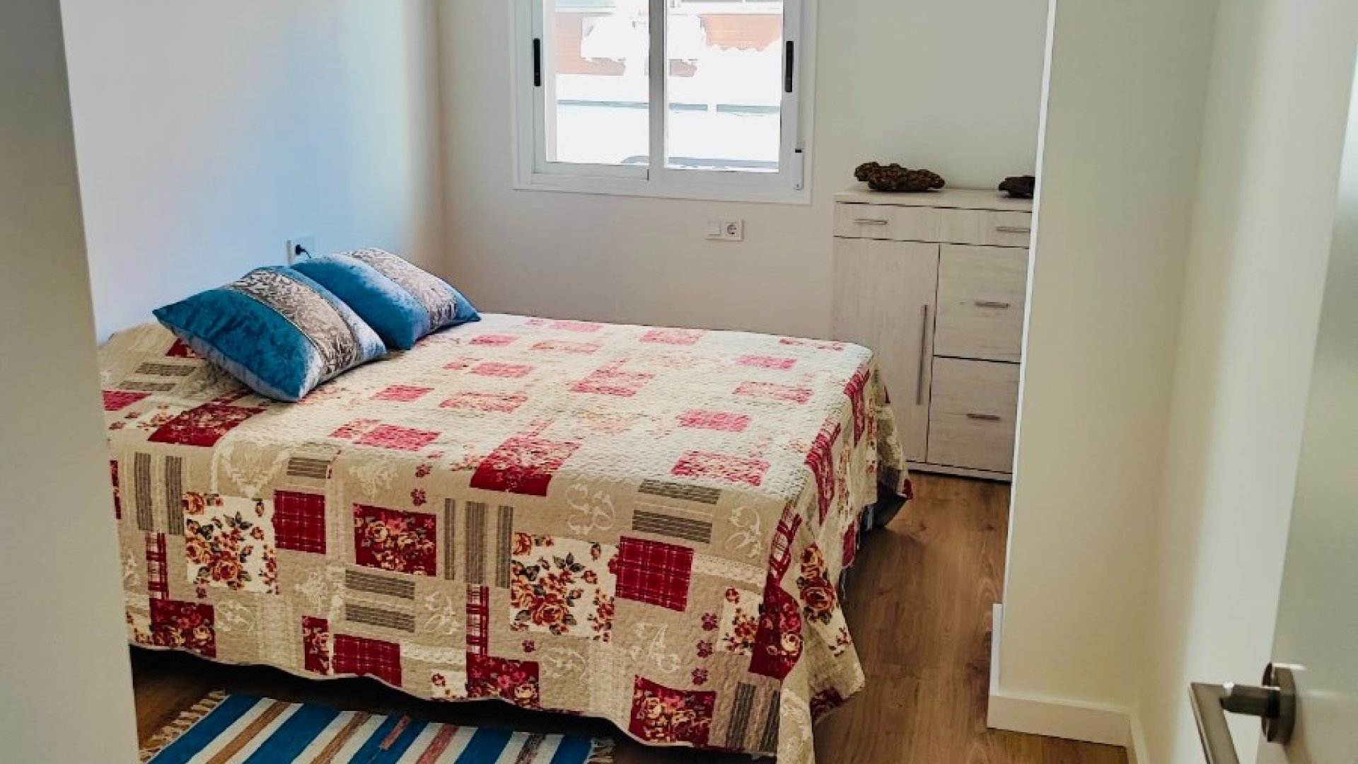 Resale - Apartments -
Torrevieja - Center