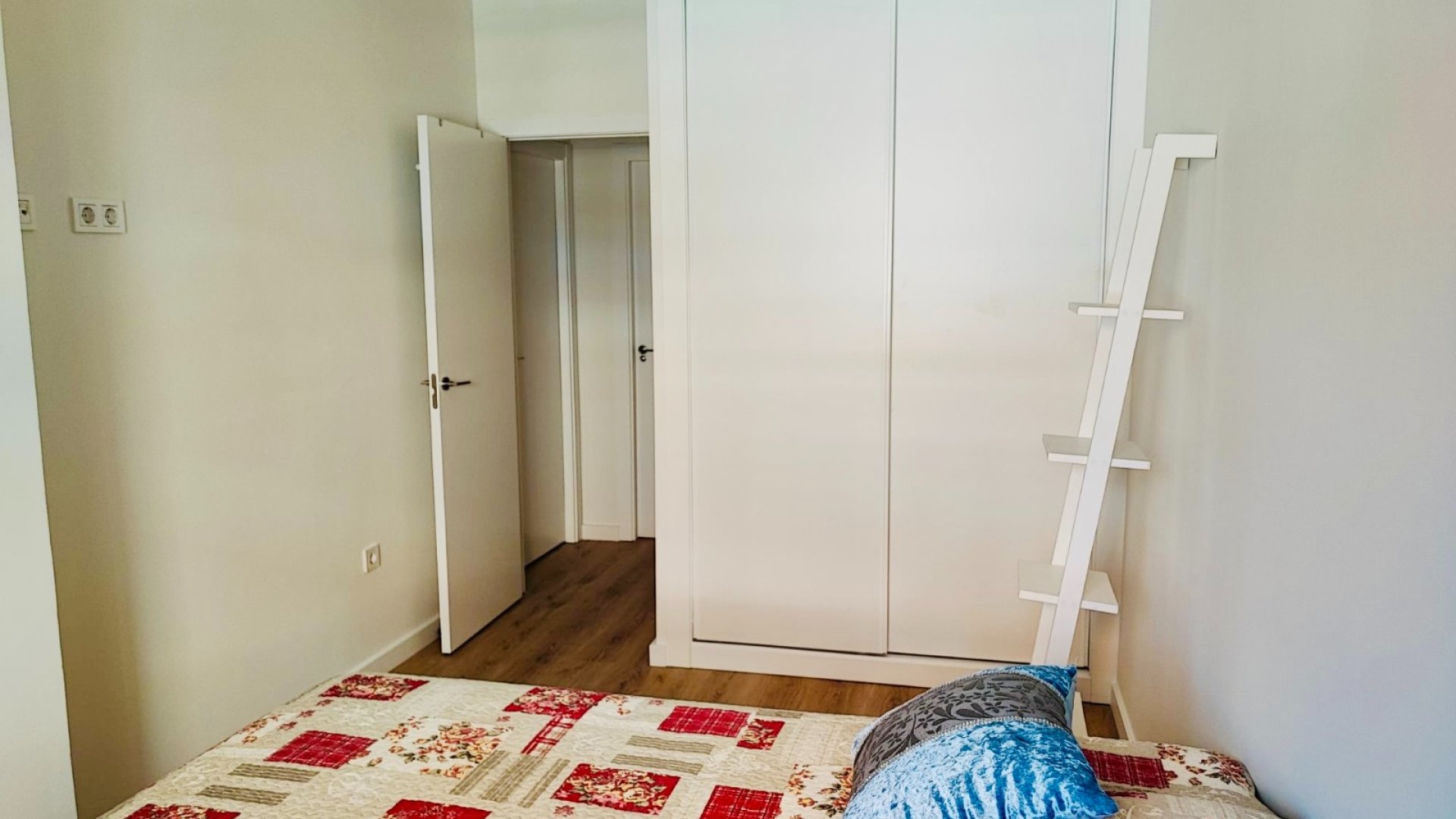 Resale - Apartments -
Torrevieja - Center