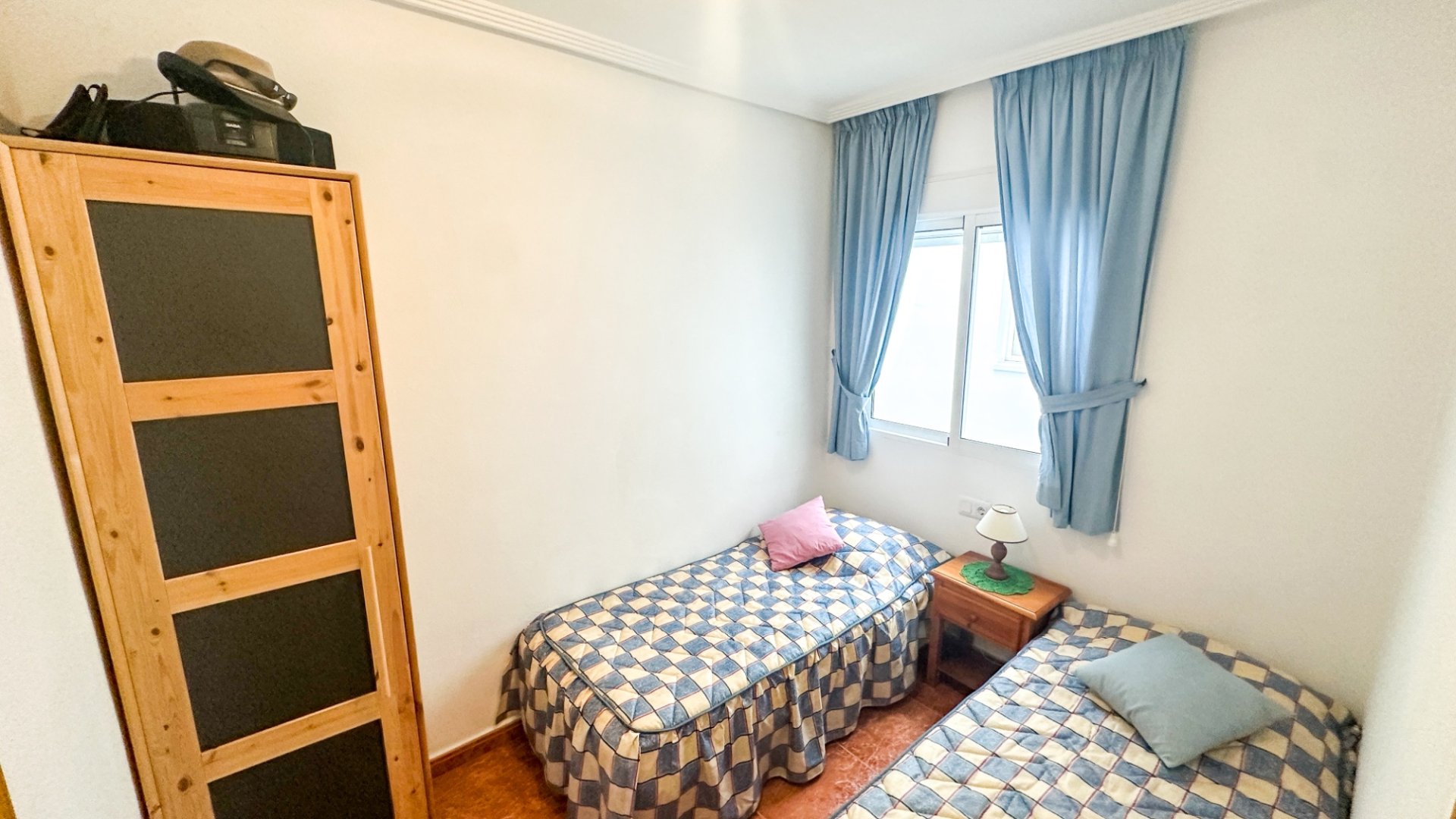 Resale - Apartments -
Torrevieja - Center