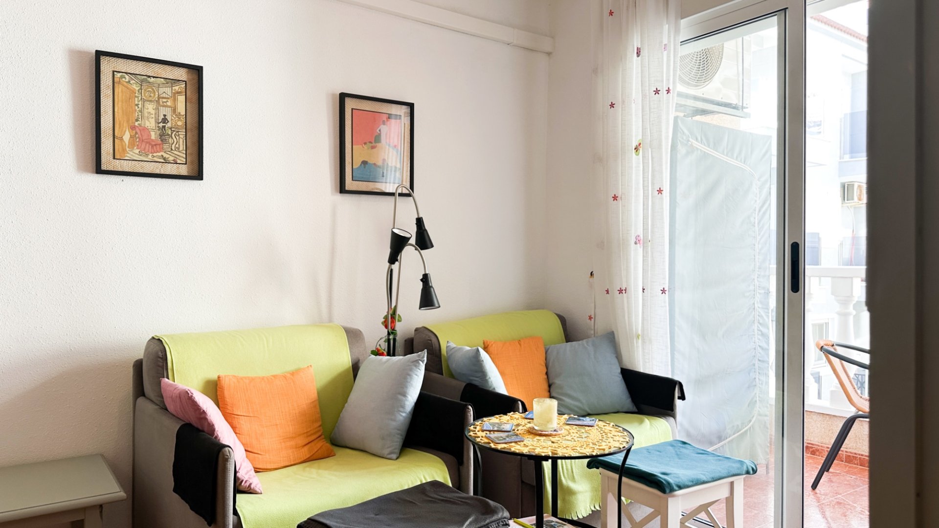 Resale - Apartments -
Torrevieja - Center