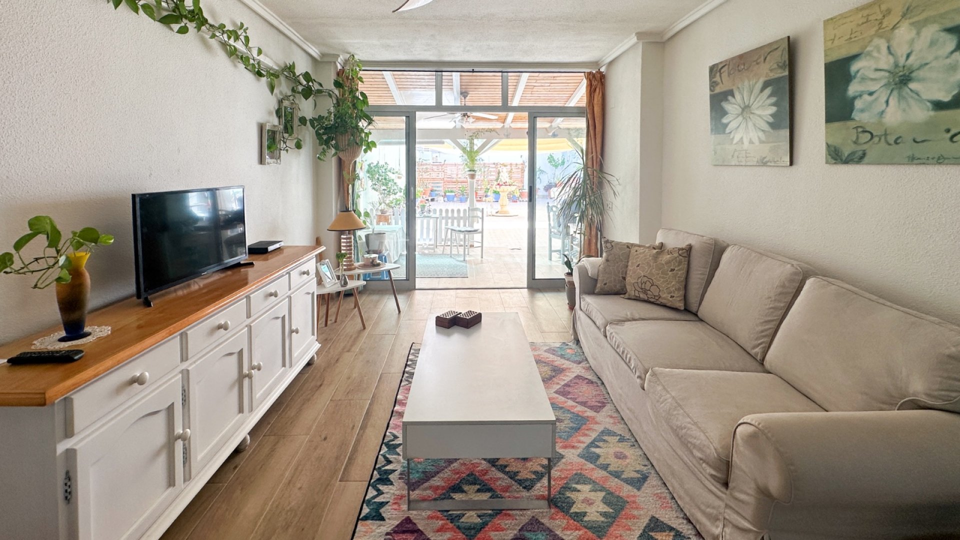 Resale - Apartments -
Torrevieja - Center