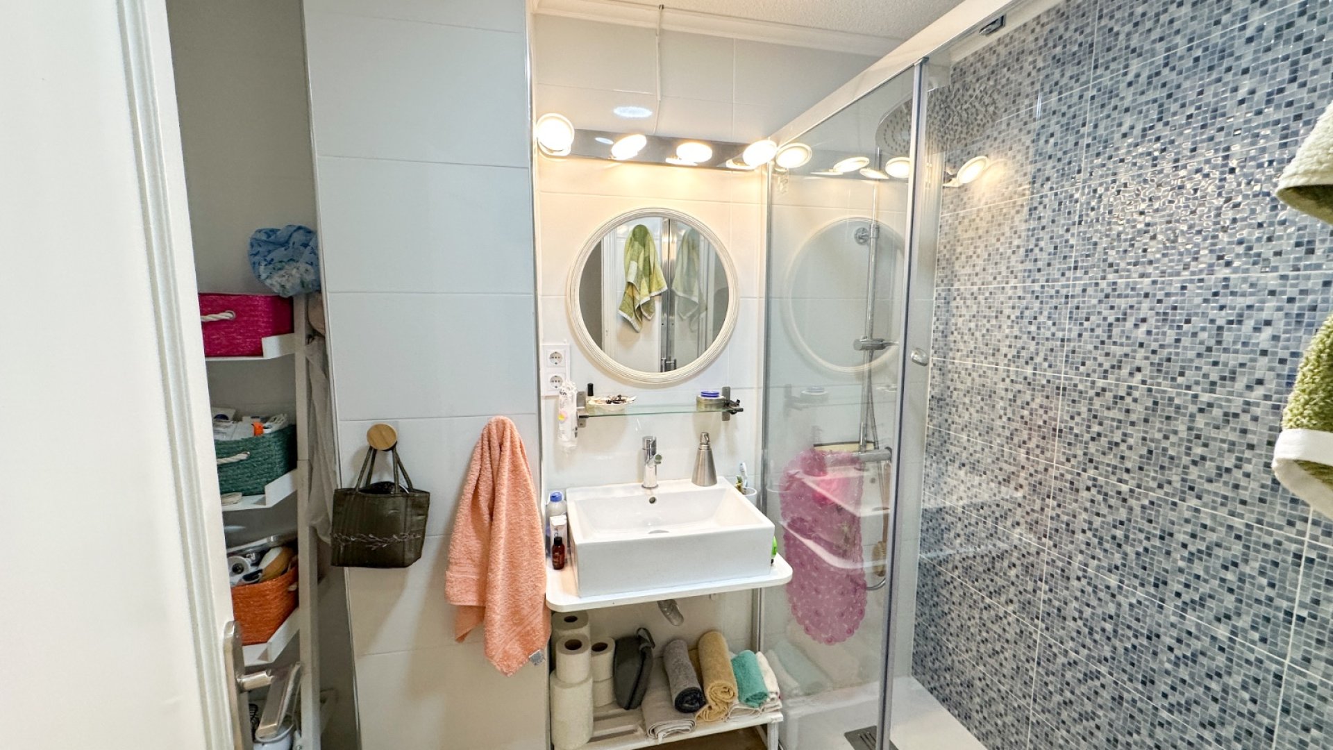 Resale - Apartments -
Torrevieja - Center