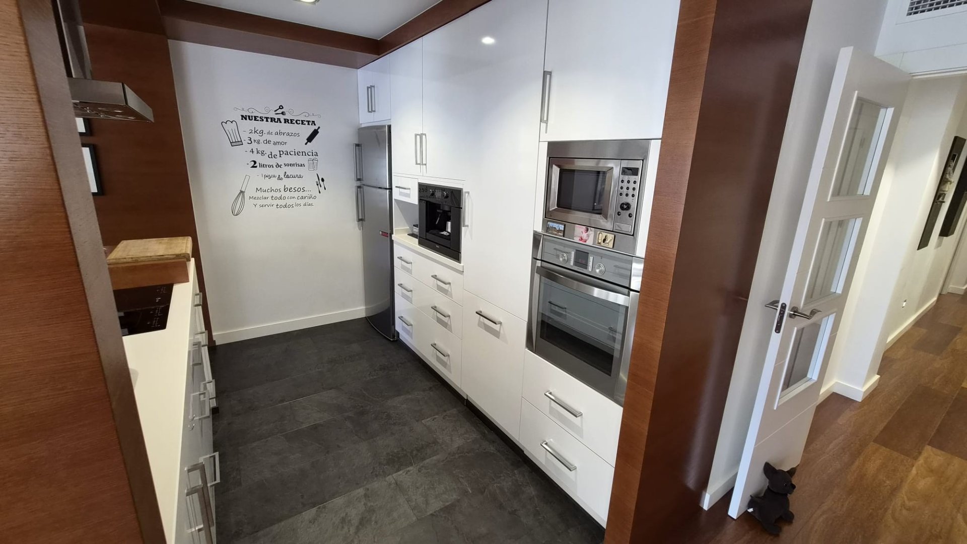 Resale - Apartments -
Torrevieja - Center