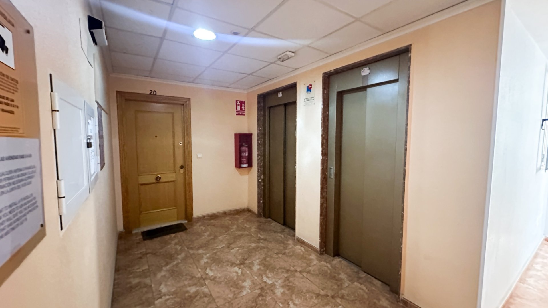 Resale - Apartments -
Torrevieja - Center