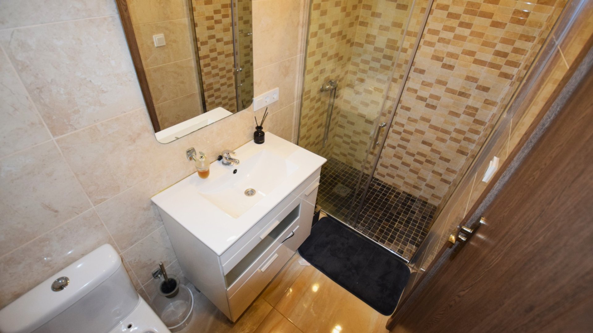Resale - Apartments -
Torrevieja - Center