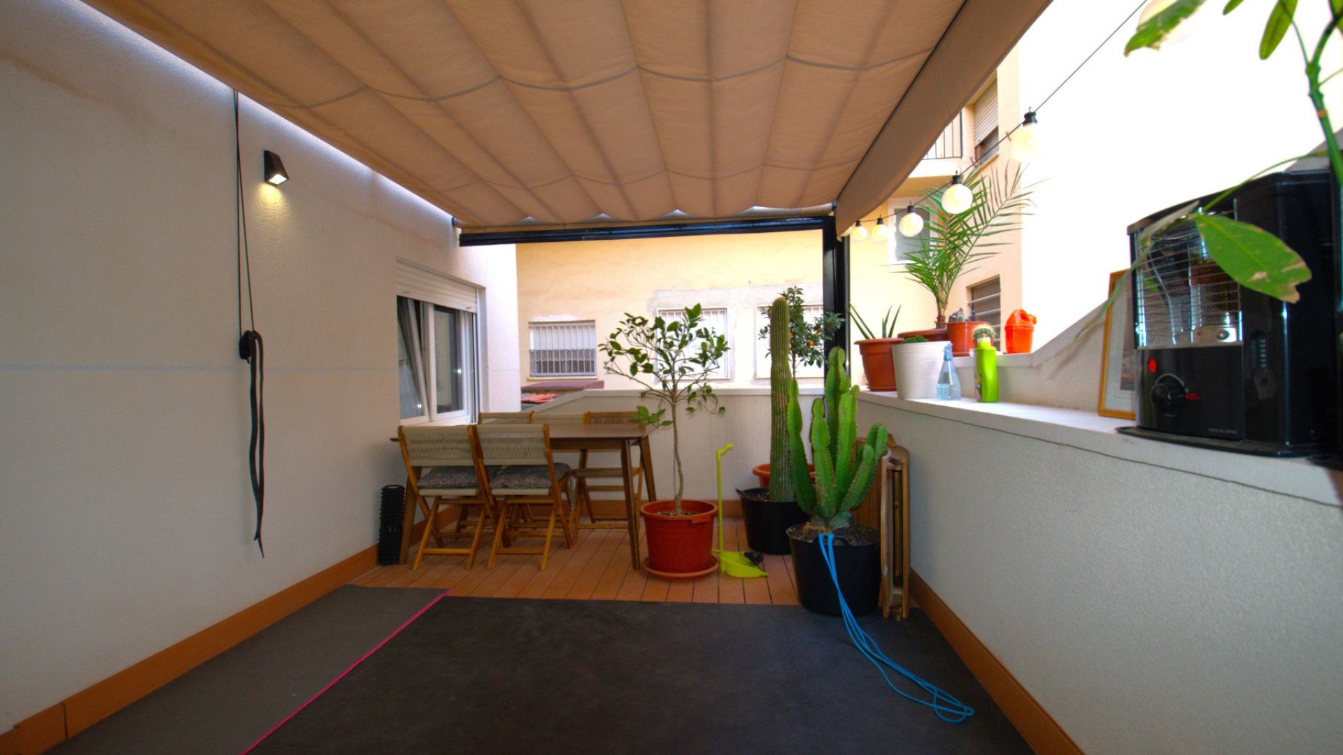 Resale - Apartments -
Torrevieja - Center