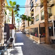 Resale - Apartments -
Torrevieja - Center
