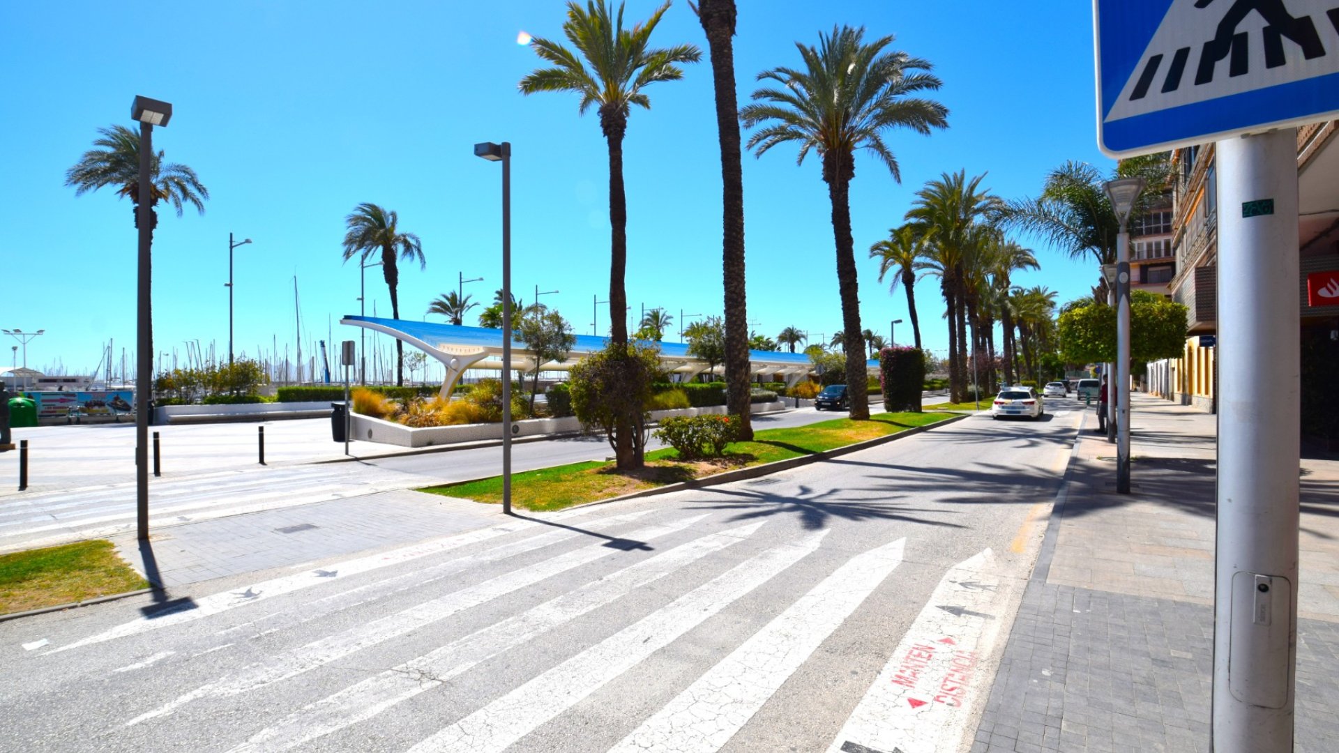 Resale - Apartments -
Torrevieja - Center