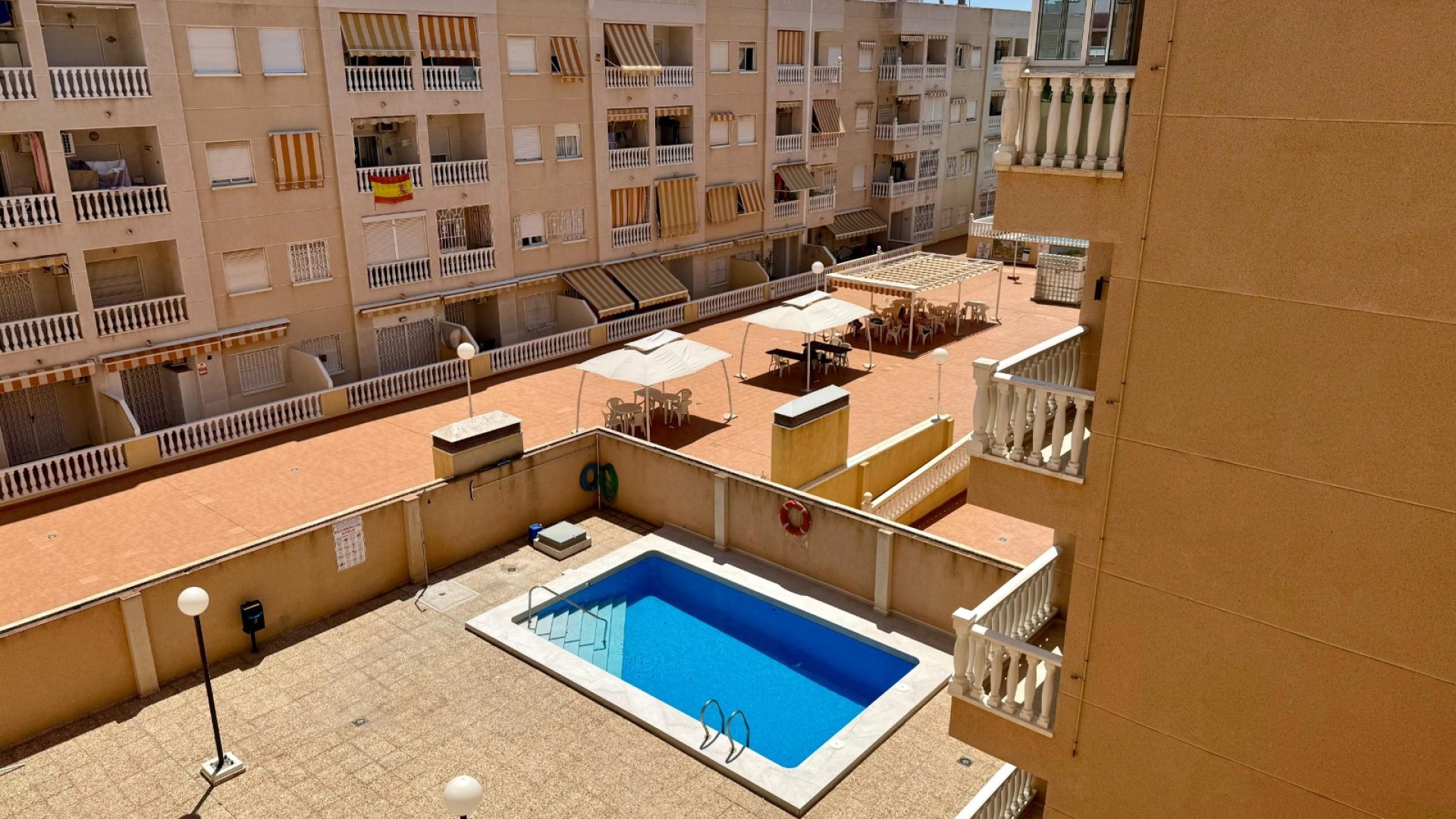Resale - Apartments -
Torrevieja - Centro