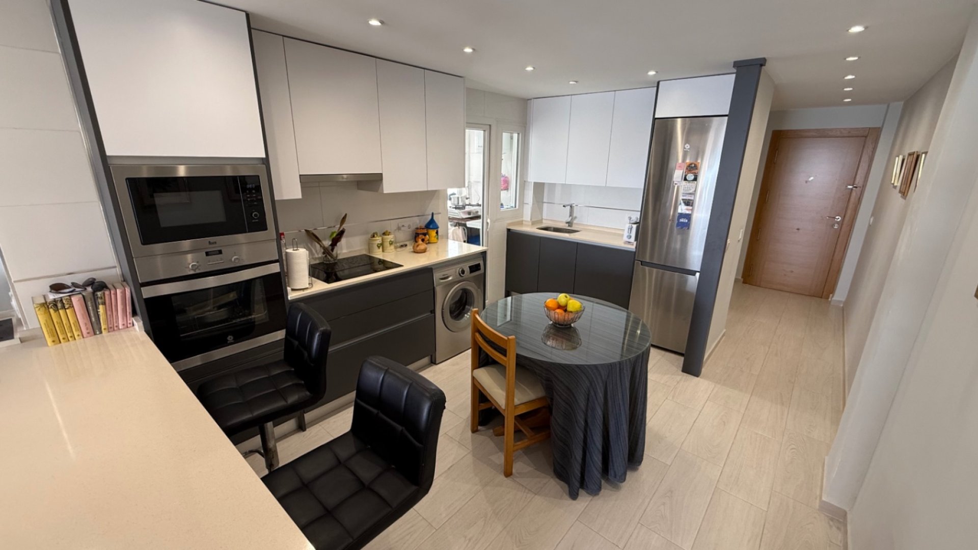 Resale - Apartments -
Torrevieja - Costa Blanca