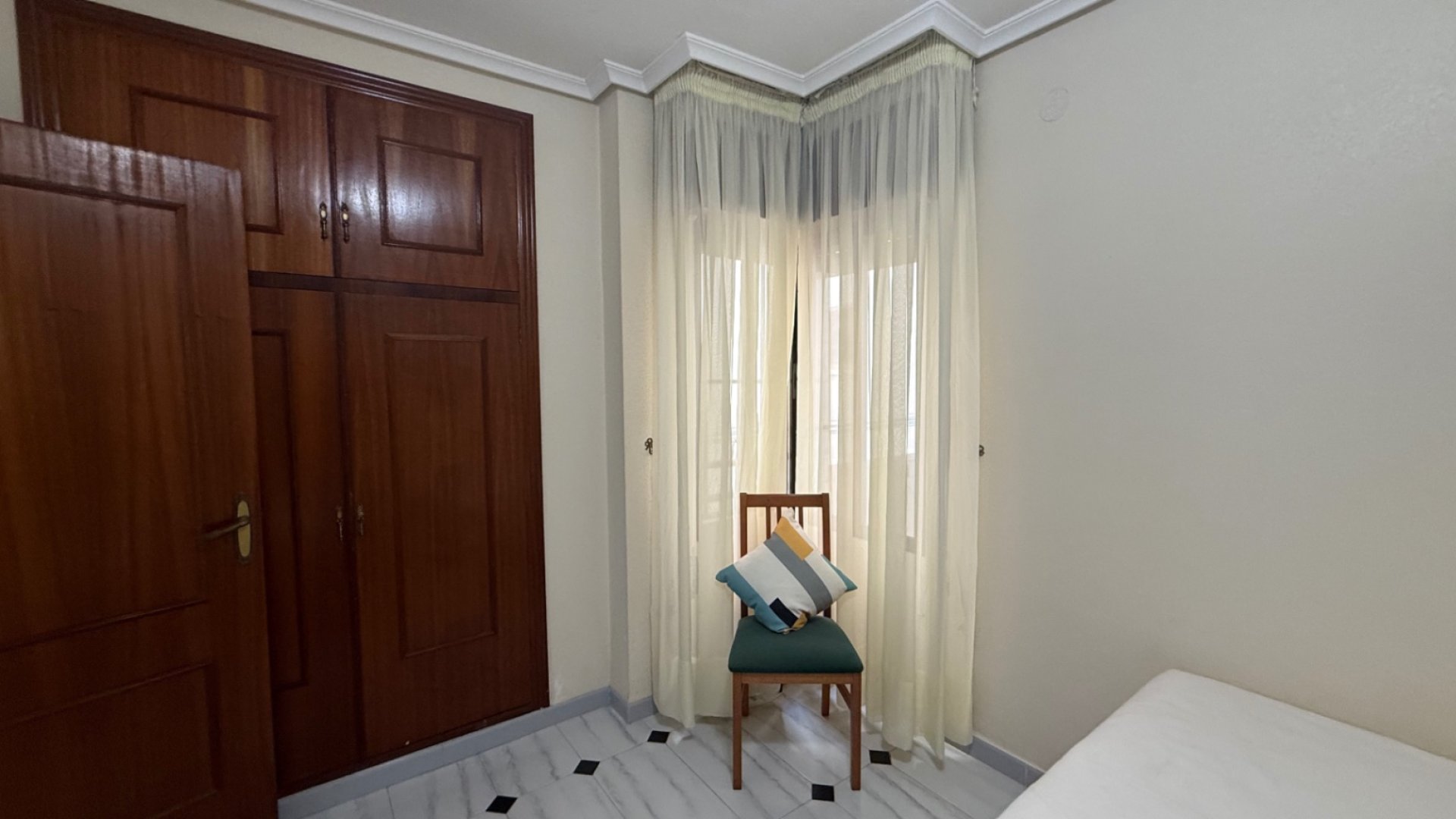 Resale - Apartments -
Torrevieja - Costa Blanca