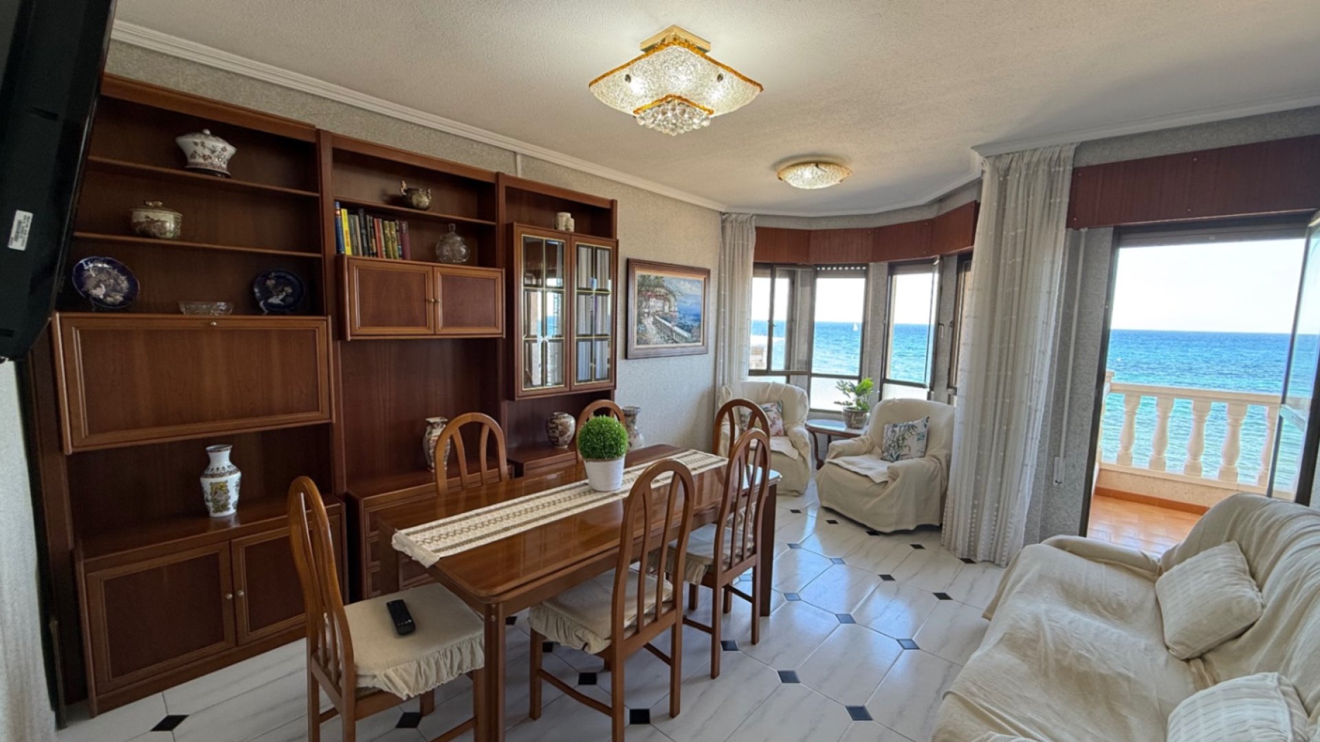 Resale - Apartments -
Torrevieja - Costa Blanca