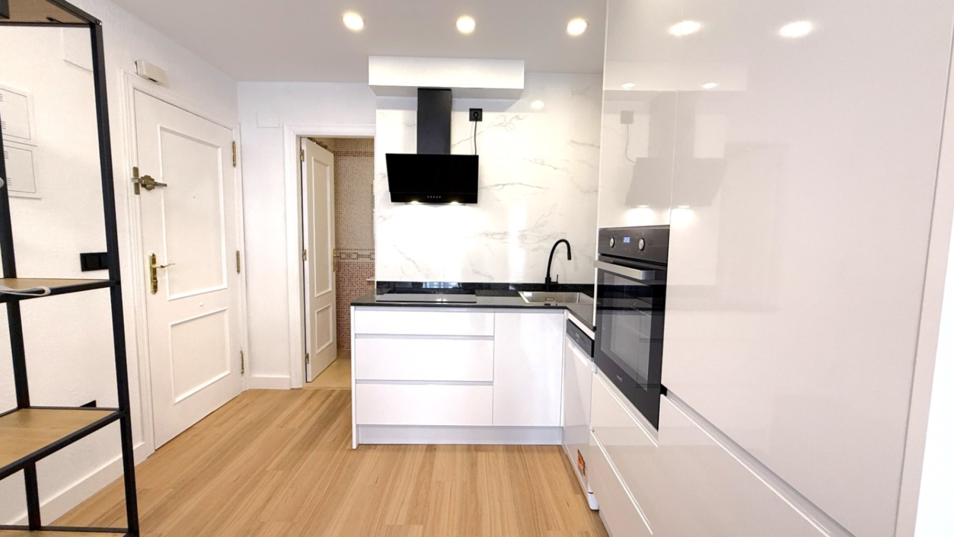 Resale - Apartments -
Torrevieja - Costa Blanca