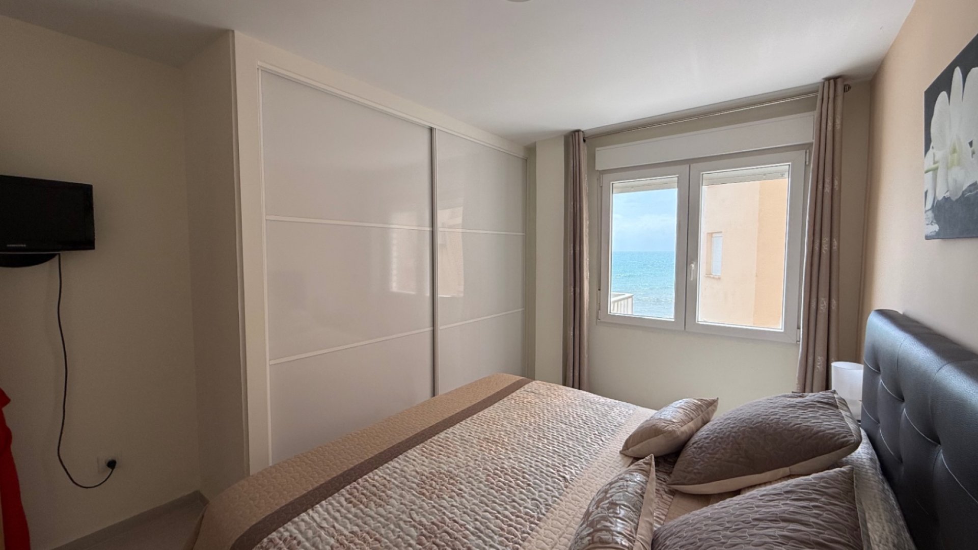 Resale - Apartments -
Torrevieja - Costa Blanca