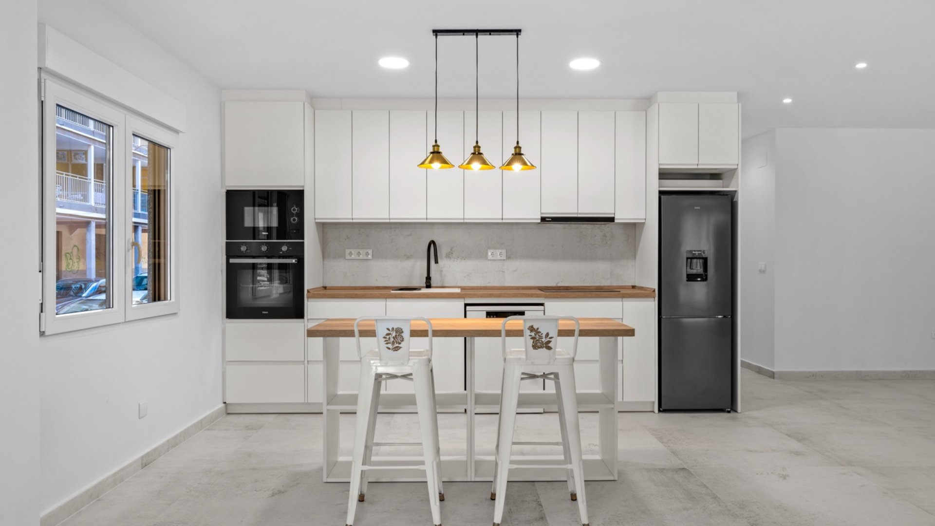 Resale - Apartments -
Torrevieja - El Acequión - Los Náufragos