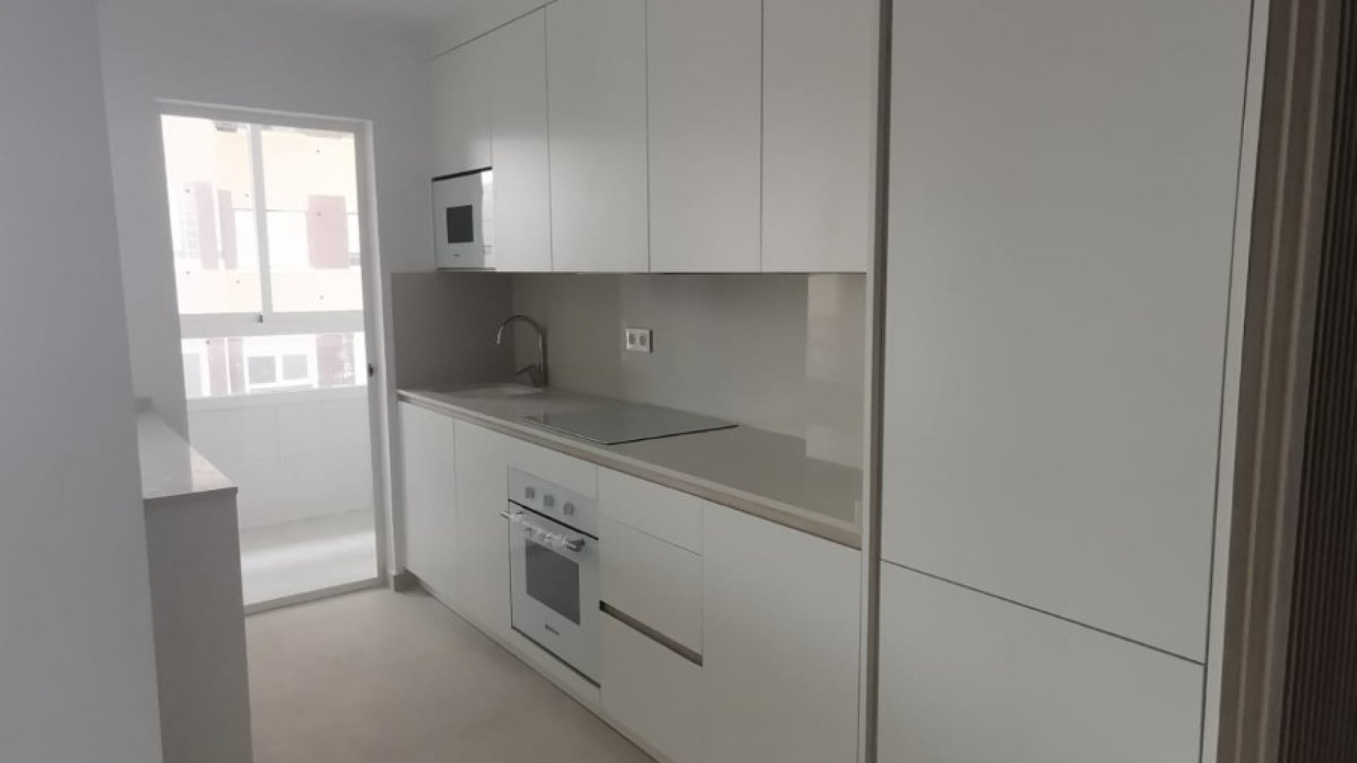 Resale - Apartments -
Torrevieja - La Mata