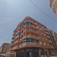 Resale - Apartments -
Torrevieja - La Mata