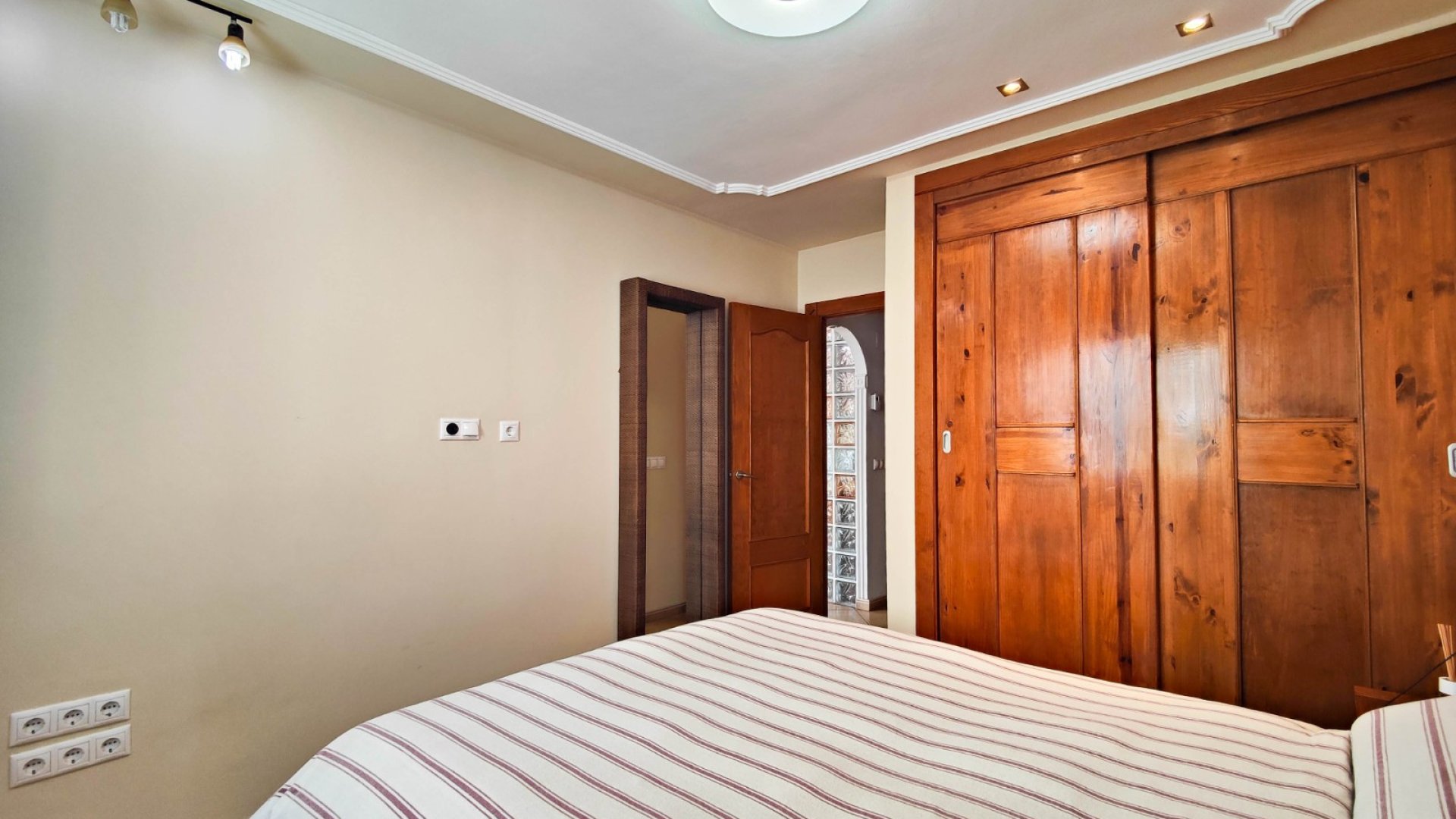 Resale - Apartments -
Torrevieja - La Mata