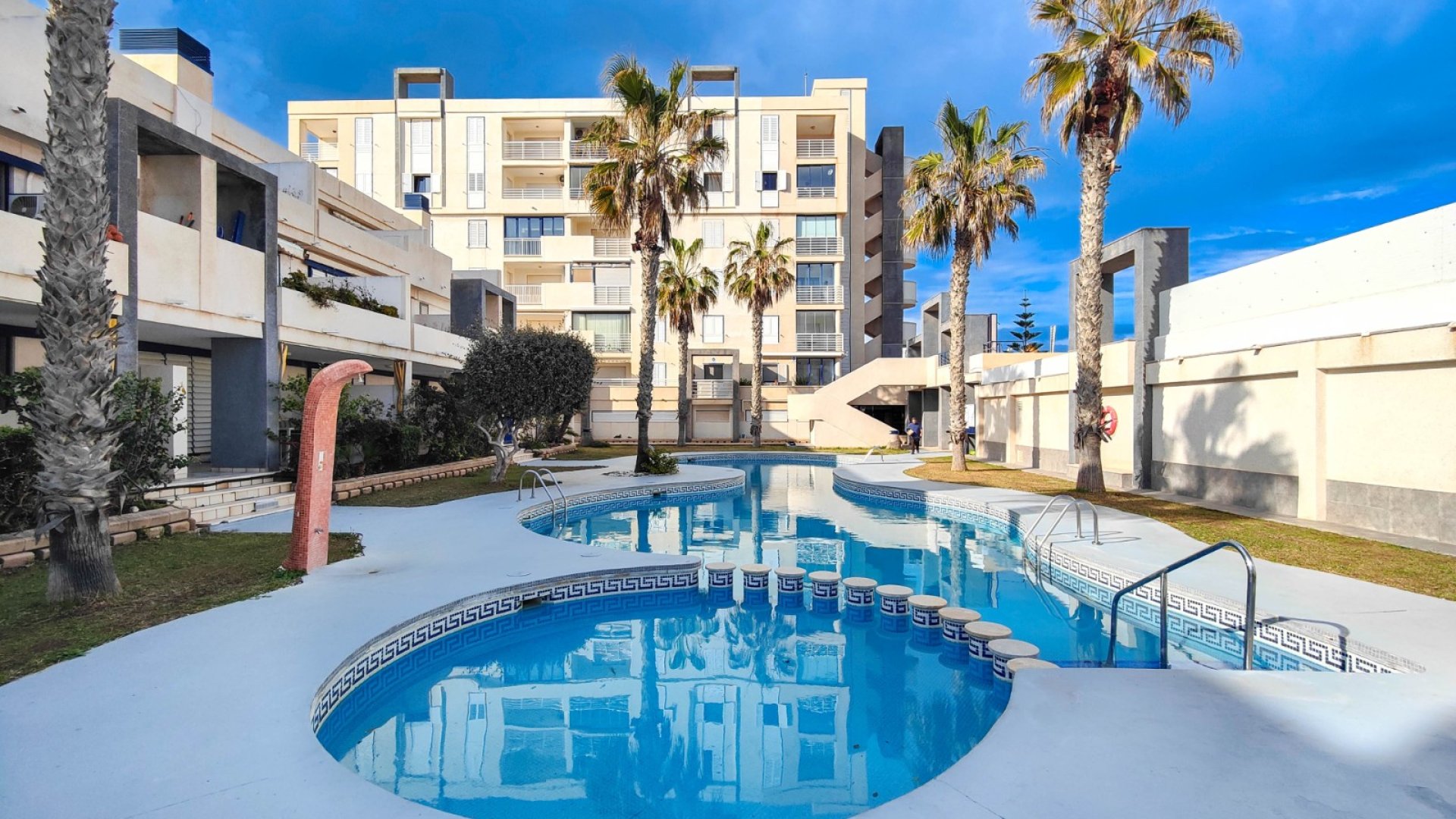 Resale - Apartments -
Torrevieja - La Mata
