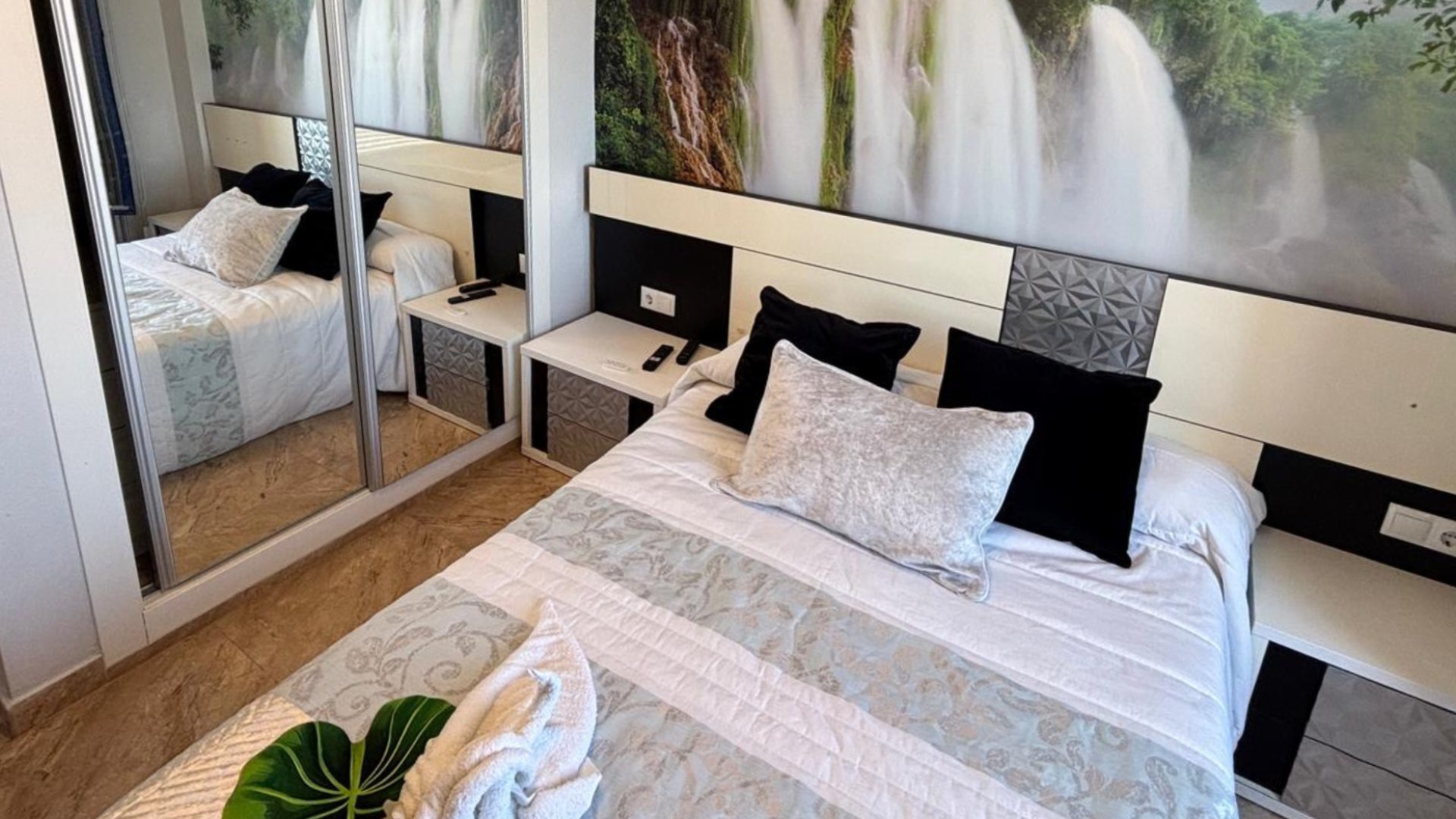 Resale - Apartments -
Torrevieja - La Mata