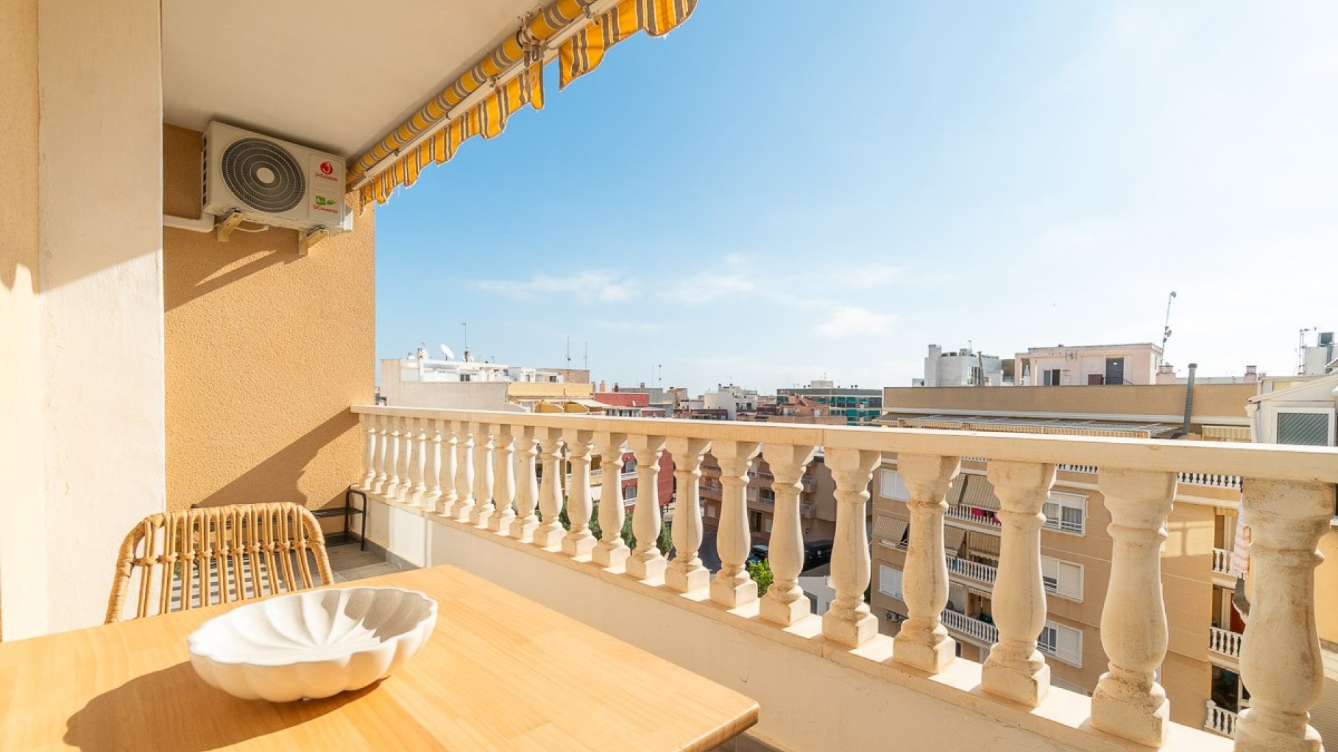 Resale - Apartments -
Torrevieja - La Mata