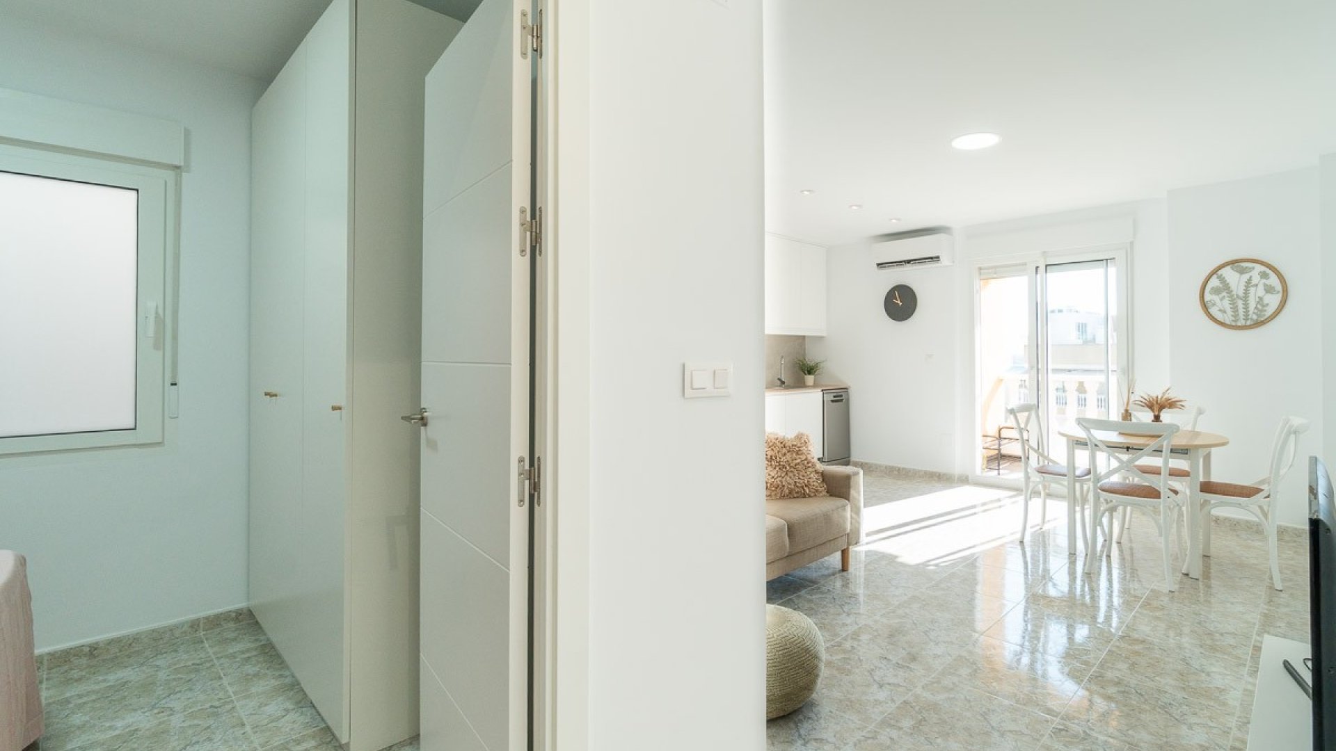 Resale - Apartments -
Torrevieja - La Mata