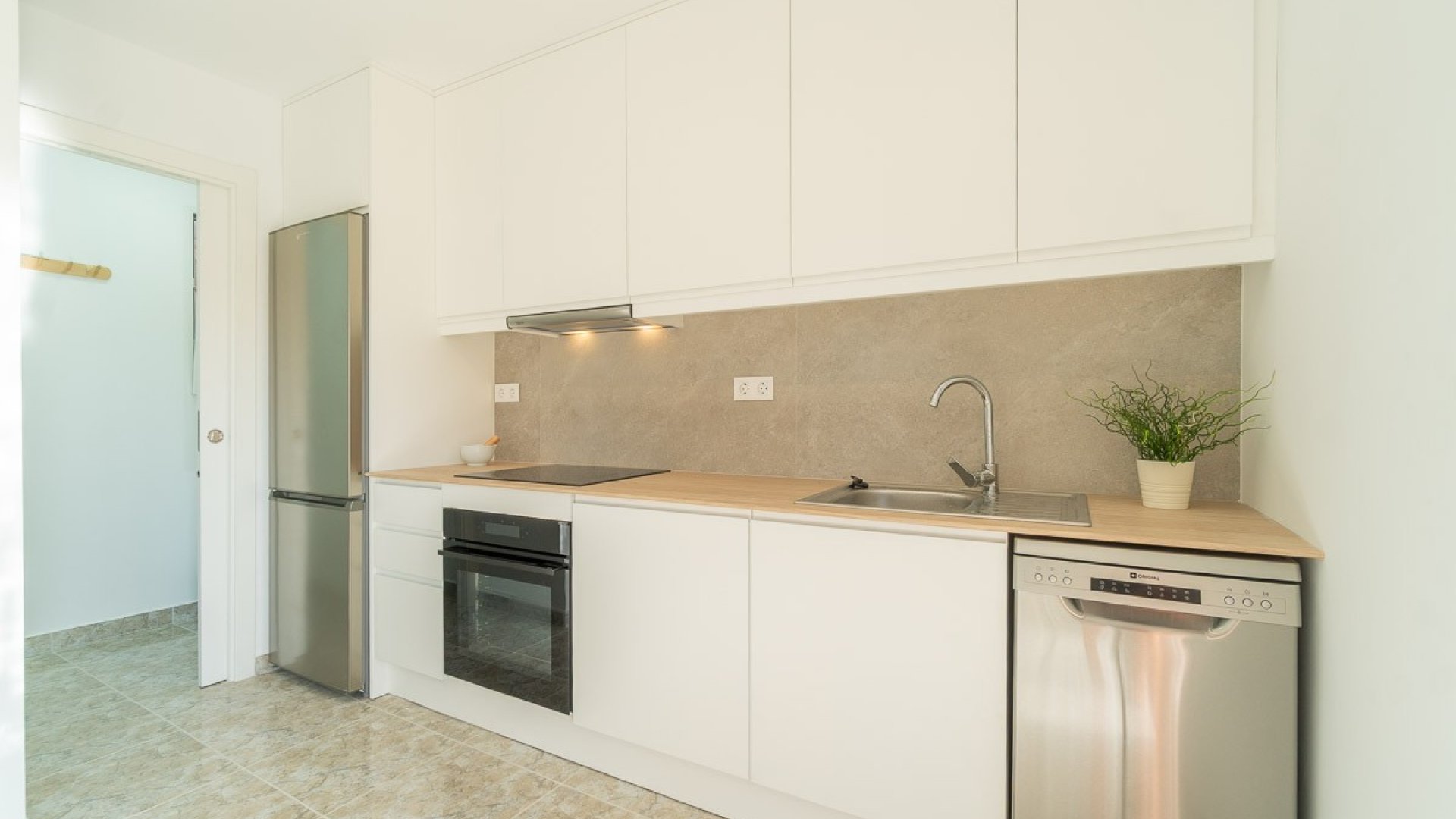 Resale - Apartments -
Torrevieja - La Mata