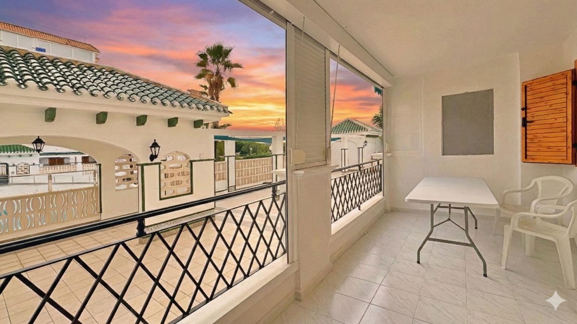 Resale - Apartments -
Torrevieja - La Mata