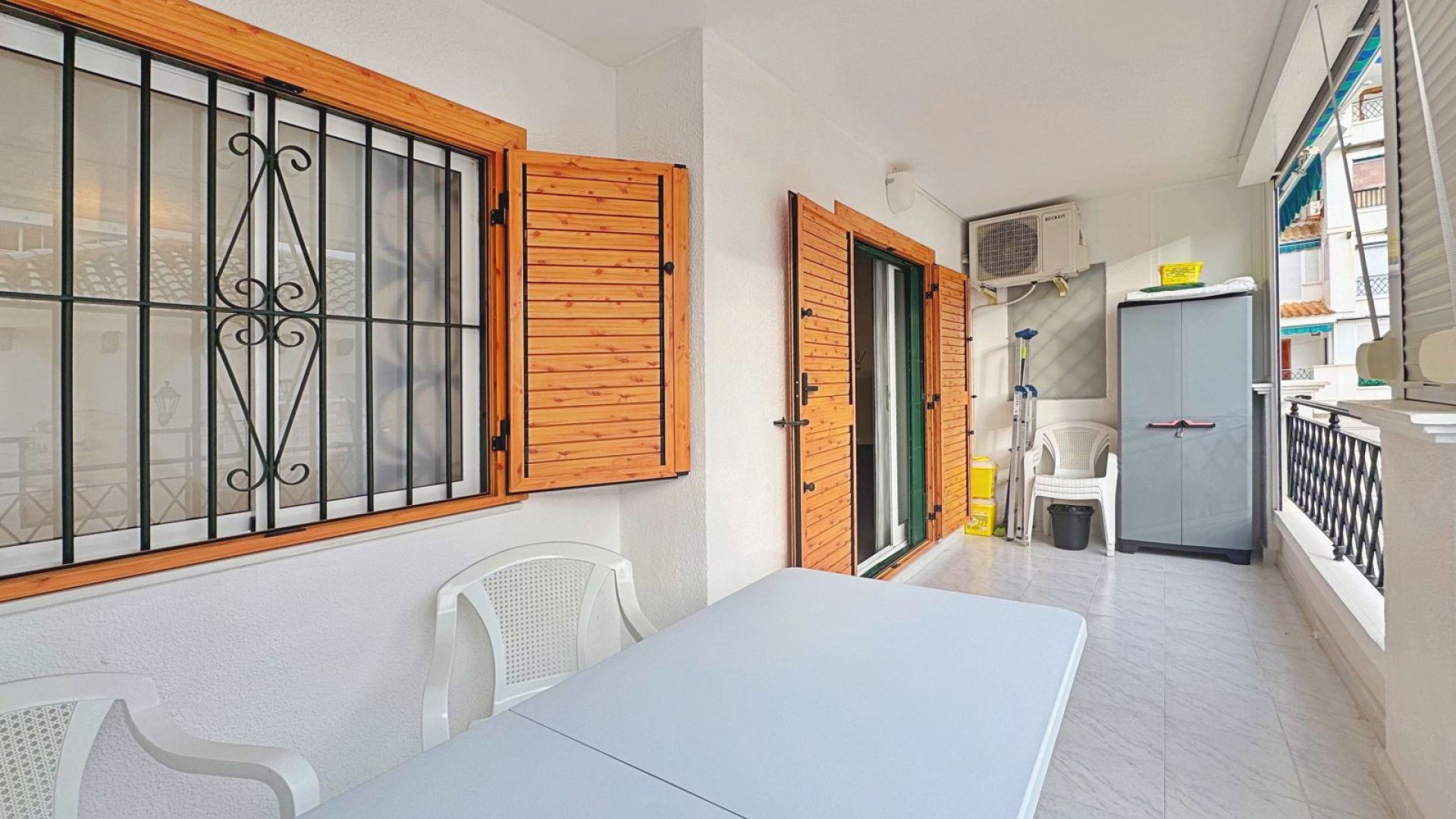 Resale - Apartments -
Torrevieja - La Mata