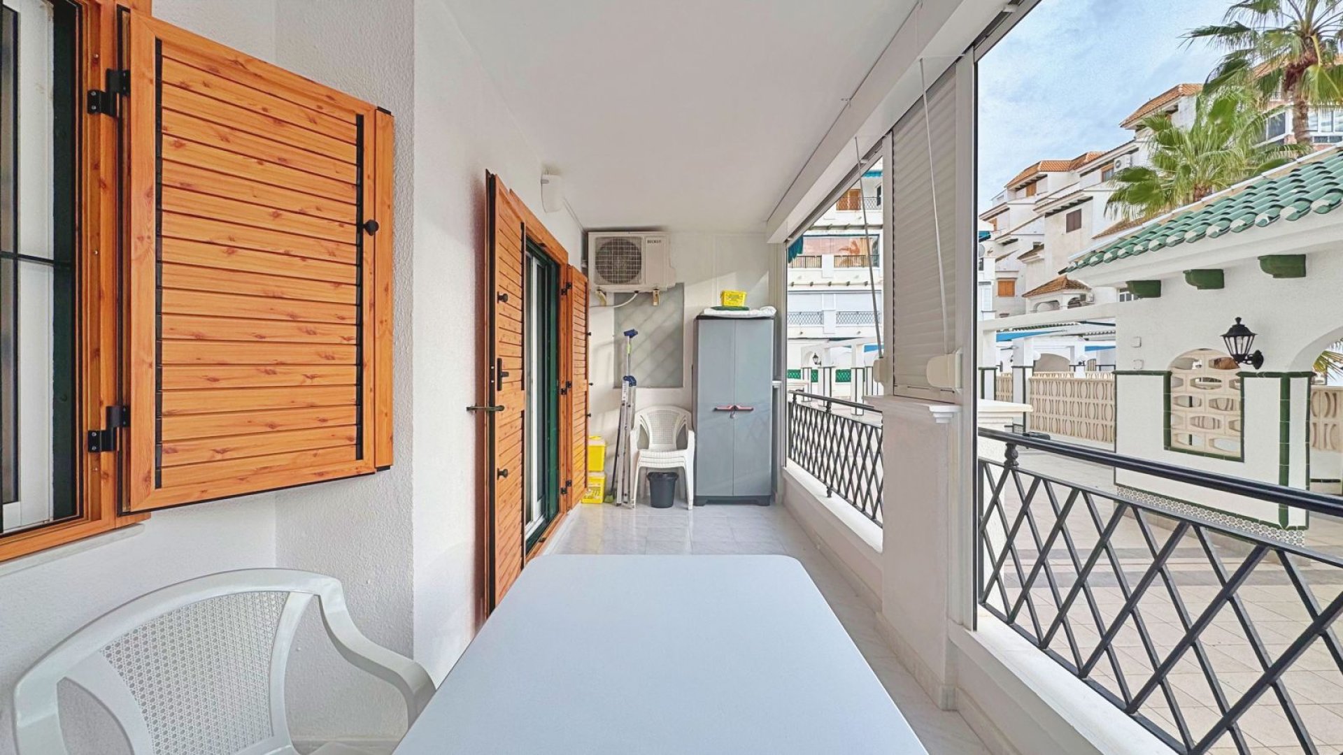 Resale - Apartments -
Torrevieja - La Mata