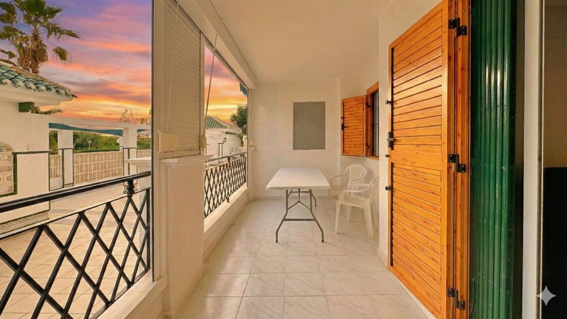 Resale - Apartments -
Torrevieja - La Mata