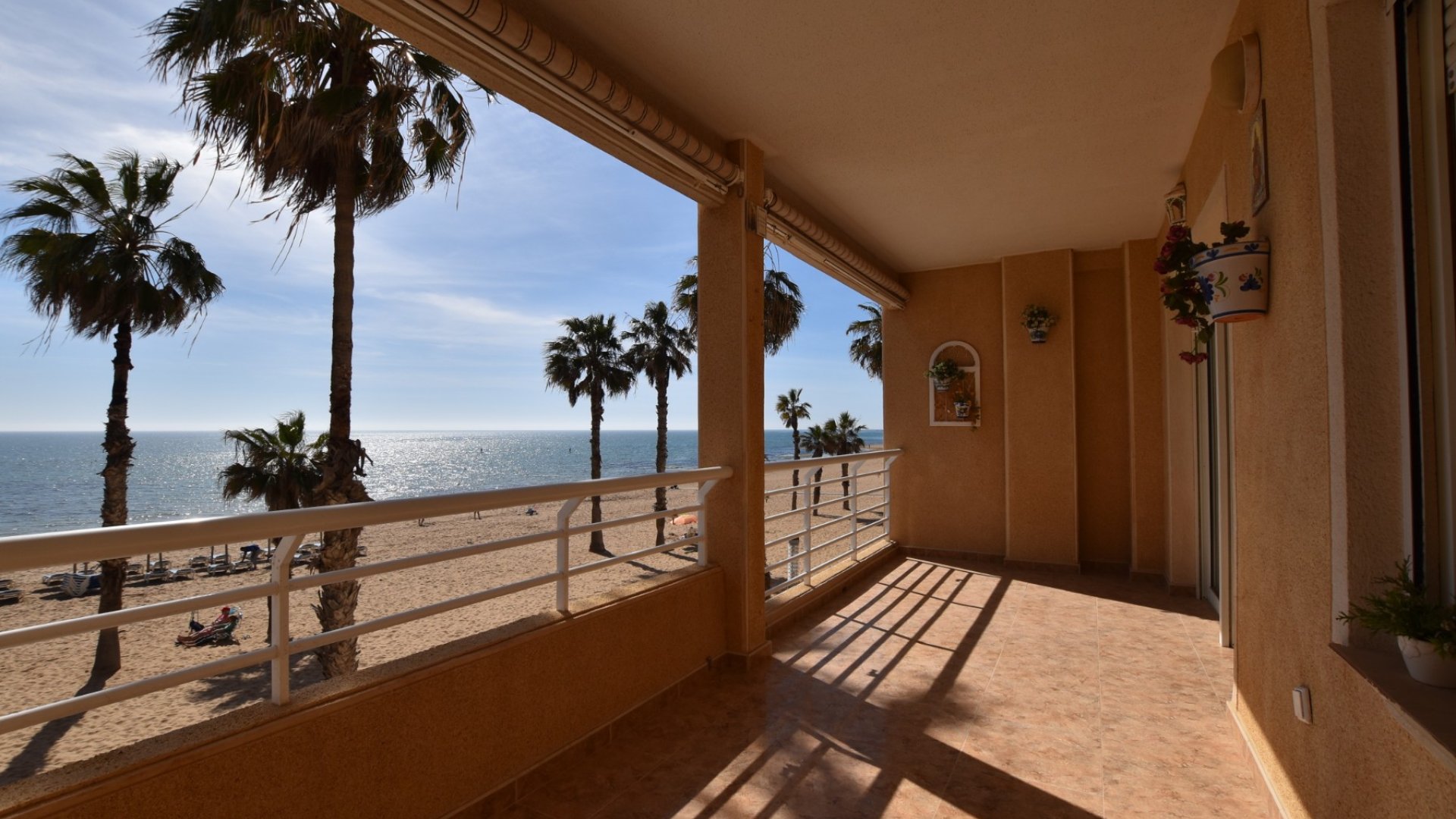 Resale - Apartments -
Torrevieja - La Mata