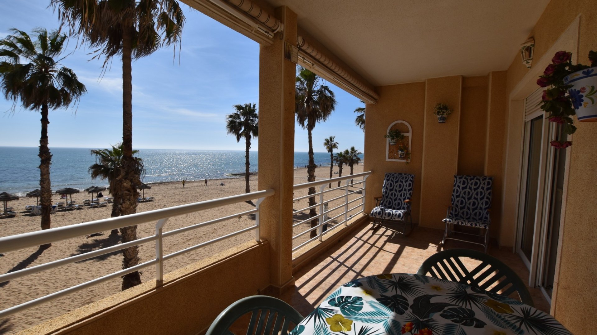 Resale - Apartments -
Torrevieja - La Mata