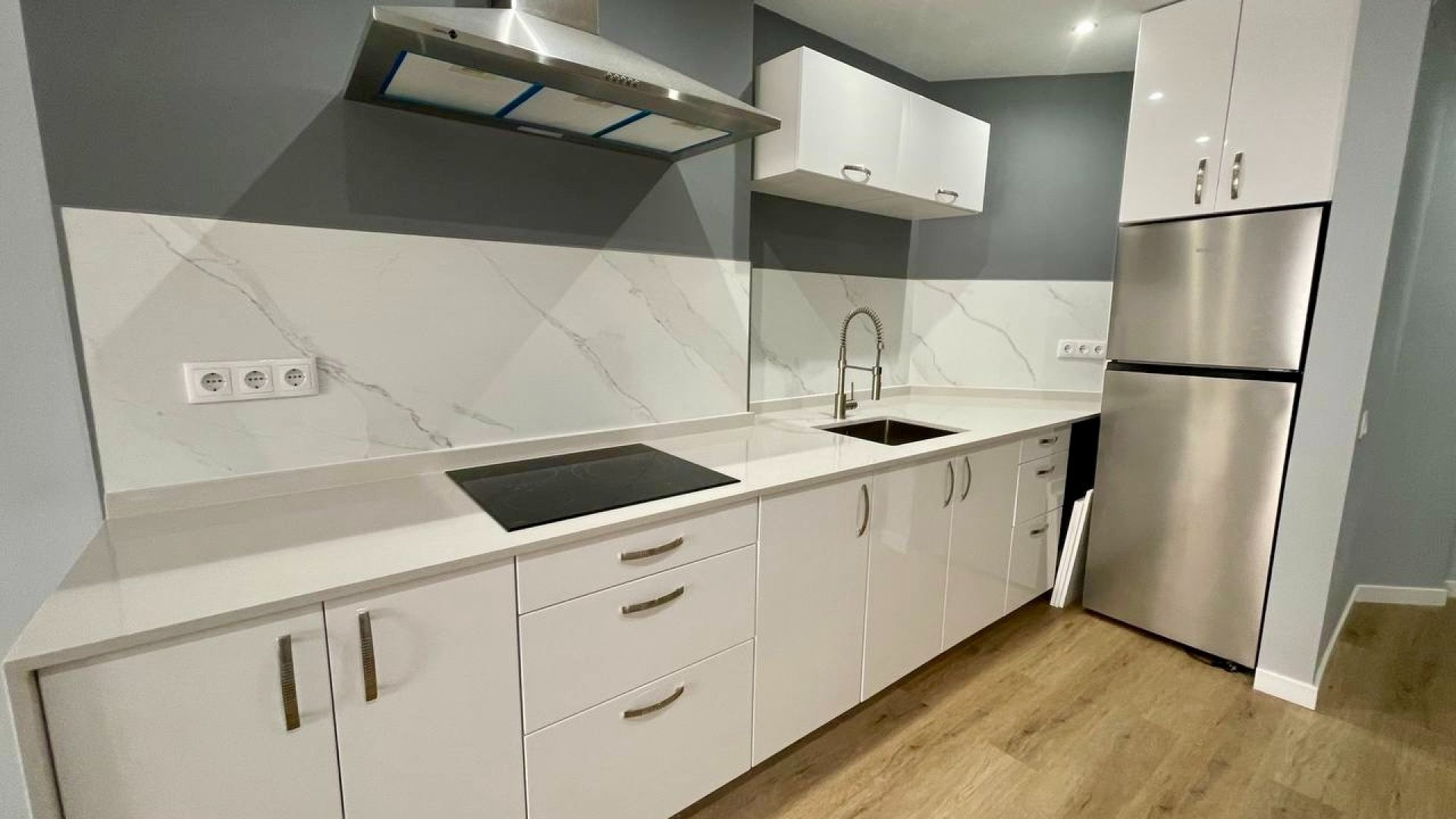 Resale - Apartments -
Torrevieja - La Mata