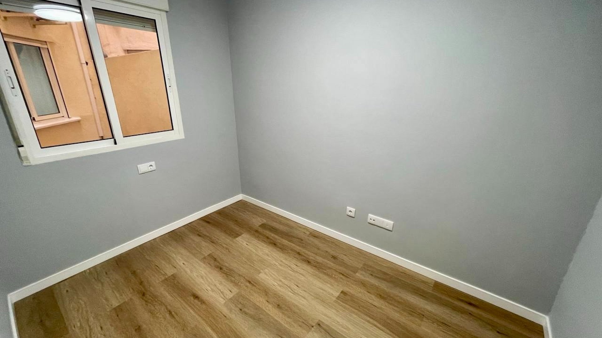 Resale - Apartments -
Torrevieja - La Mata
