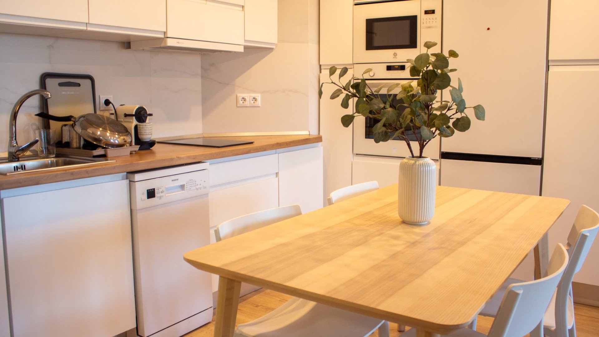 Resale - Apartments -
Torrevieja - La Mata