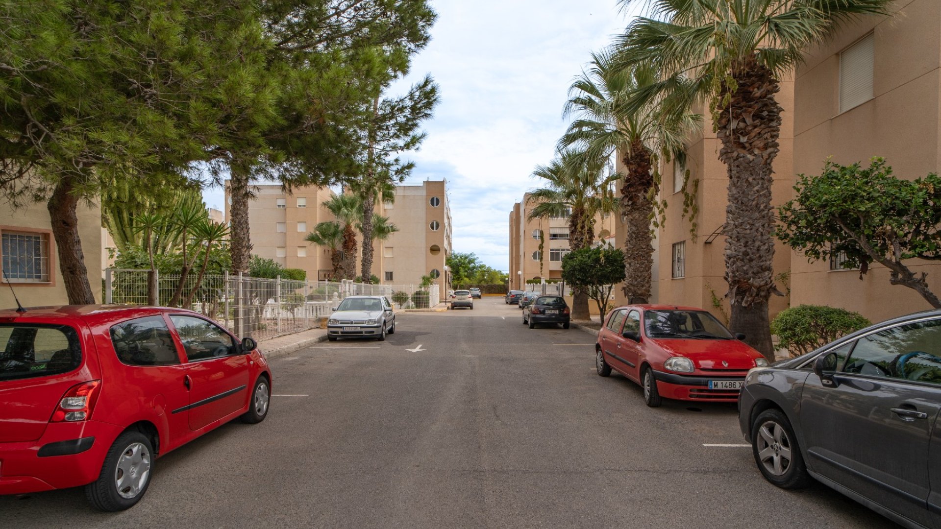 Resale - Apartments -
Torrevieja - La Siesta