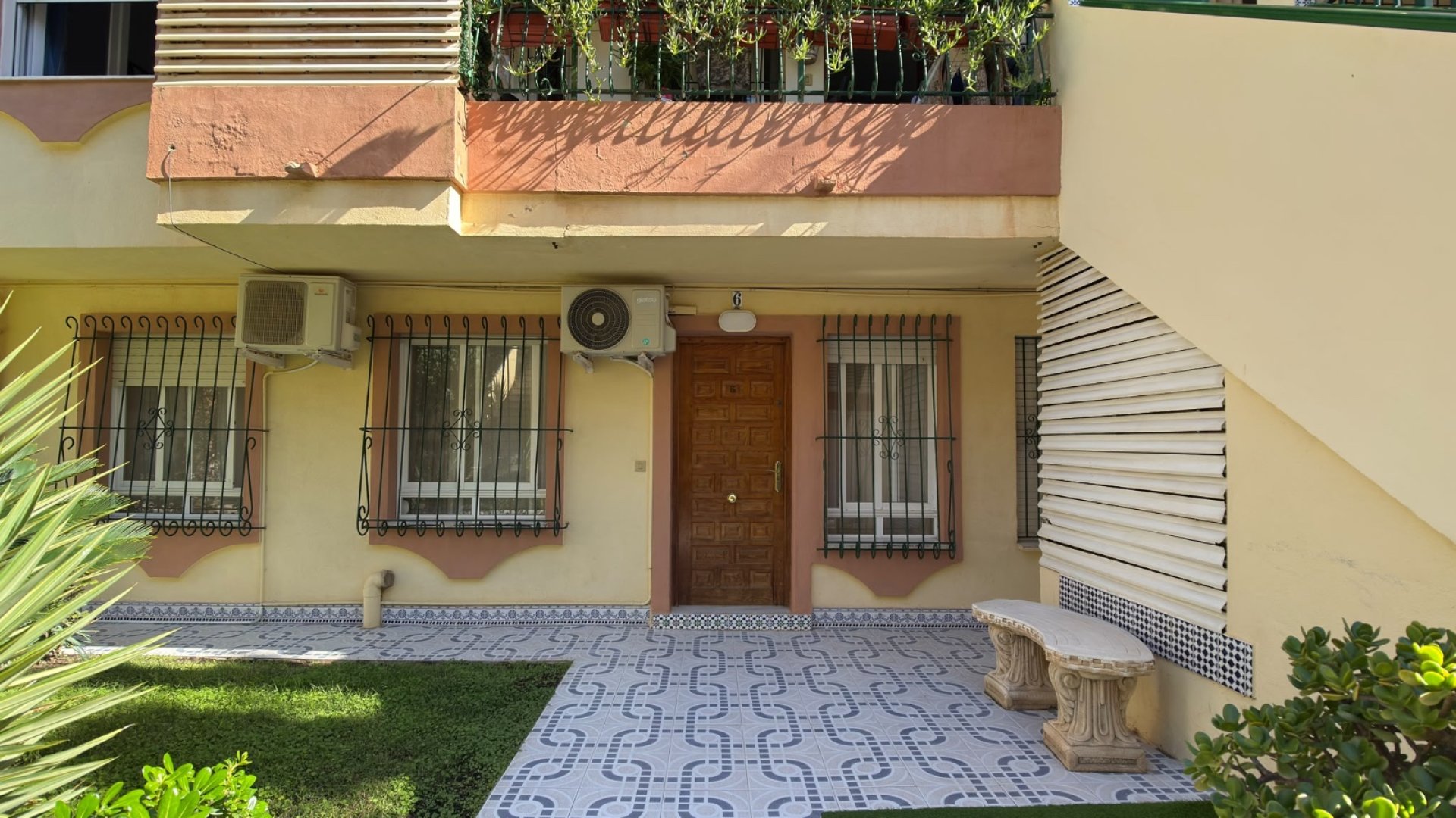 Resale - Apartments -
Torrevieja - La veleta