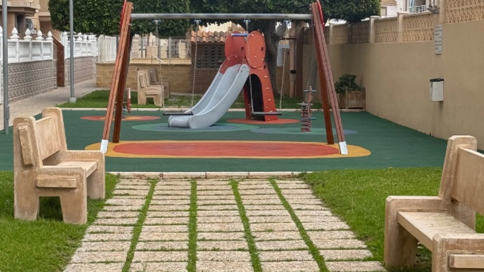 Resale - Apartments -
Torrevieja - Nueva Torrevieja