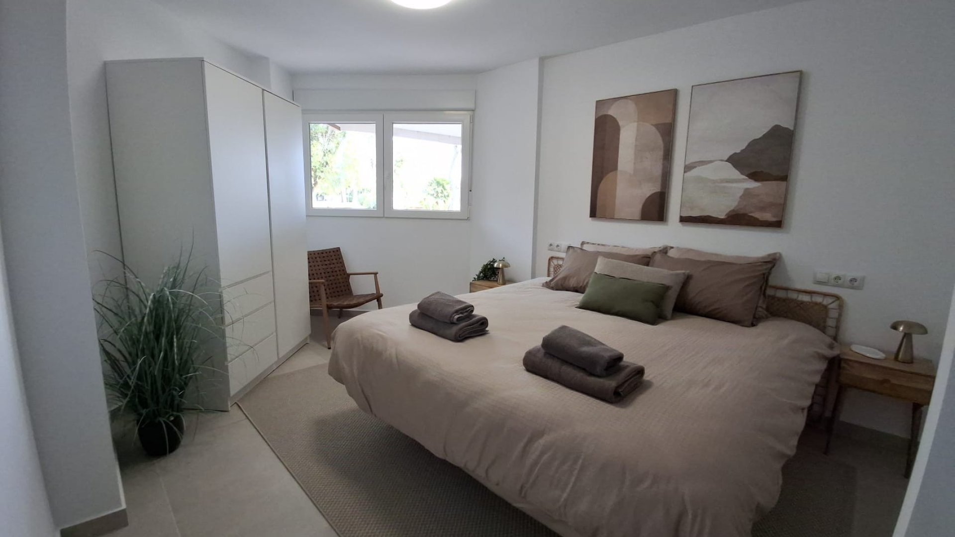 Resale - Apartments -
Torrevieja - Playa Acequion