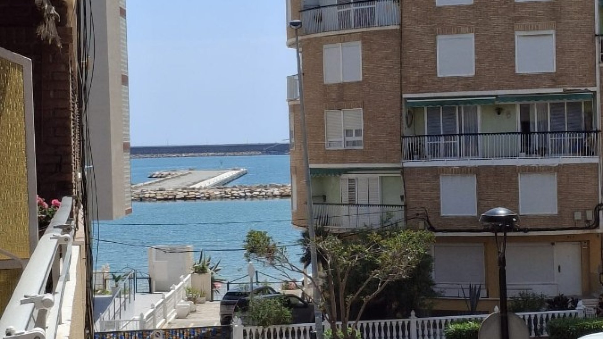 Resale - Apartments -
Torrevieja - Playa Acequion
