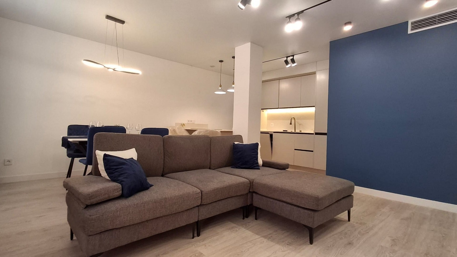 Resale - Apartments -
Torrevieja - Playa Acequion