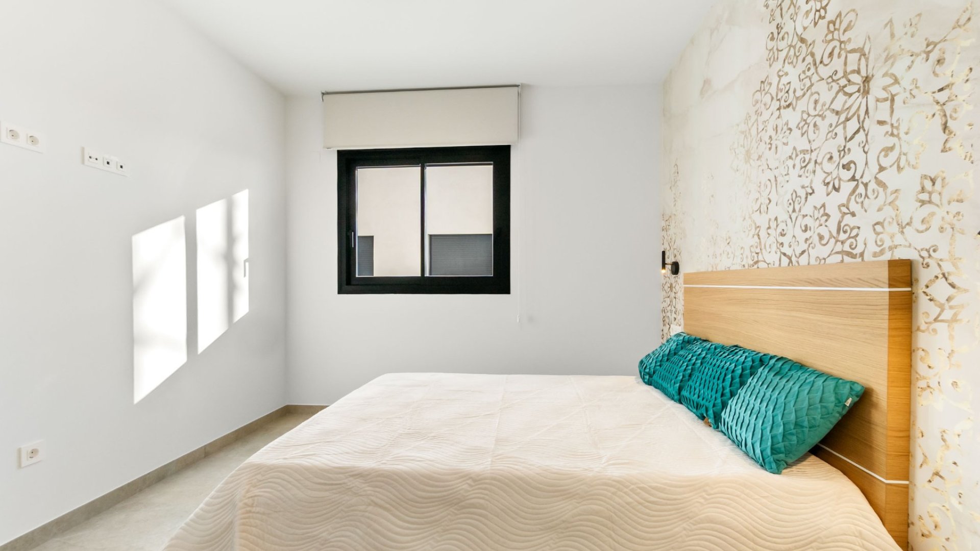 Resale - Apartments -
Torrevieja - Playa de El Cura