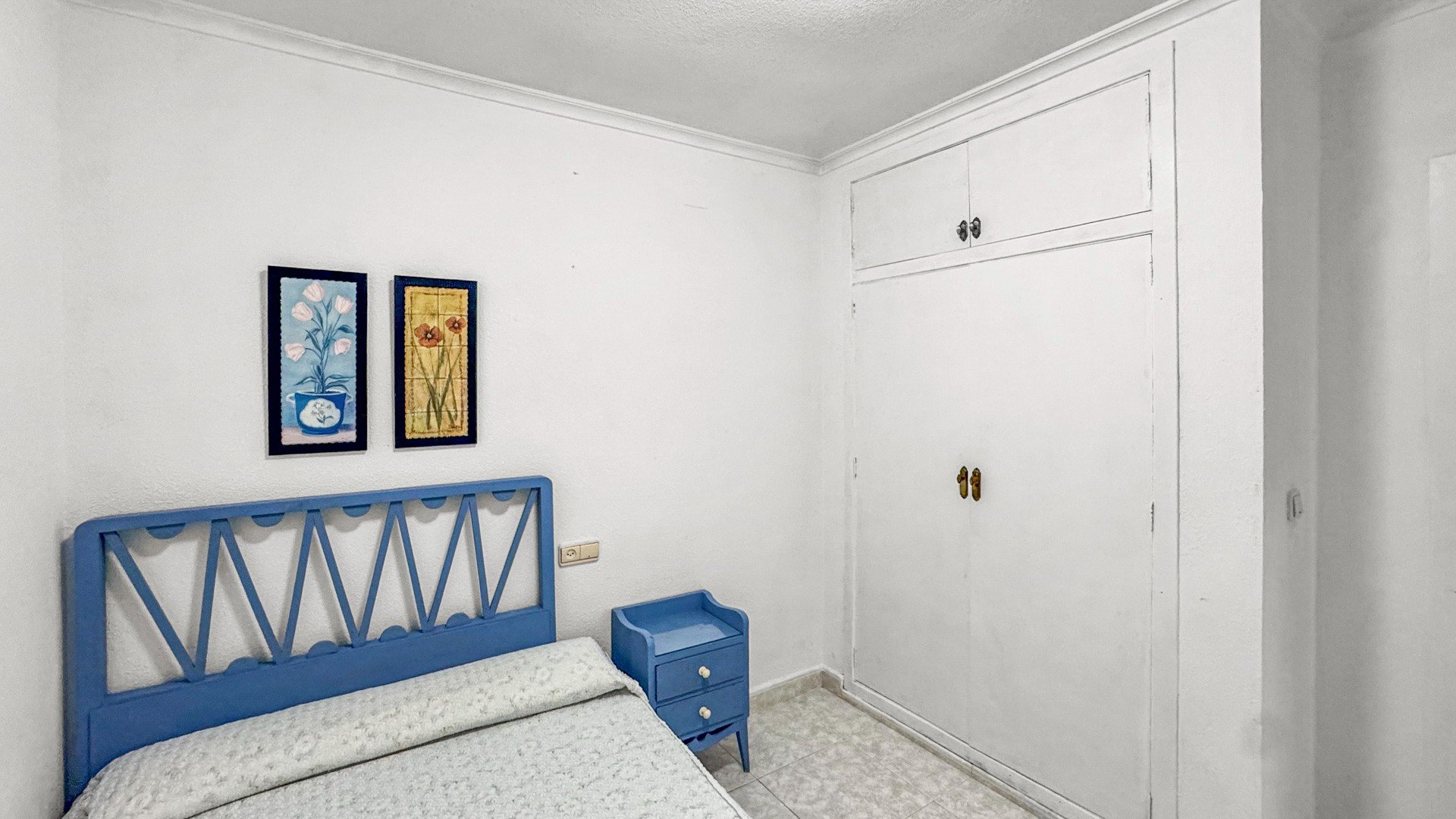 Resale - Apartments -
Torrevieja - Playa de los Locos
